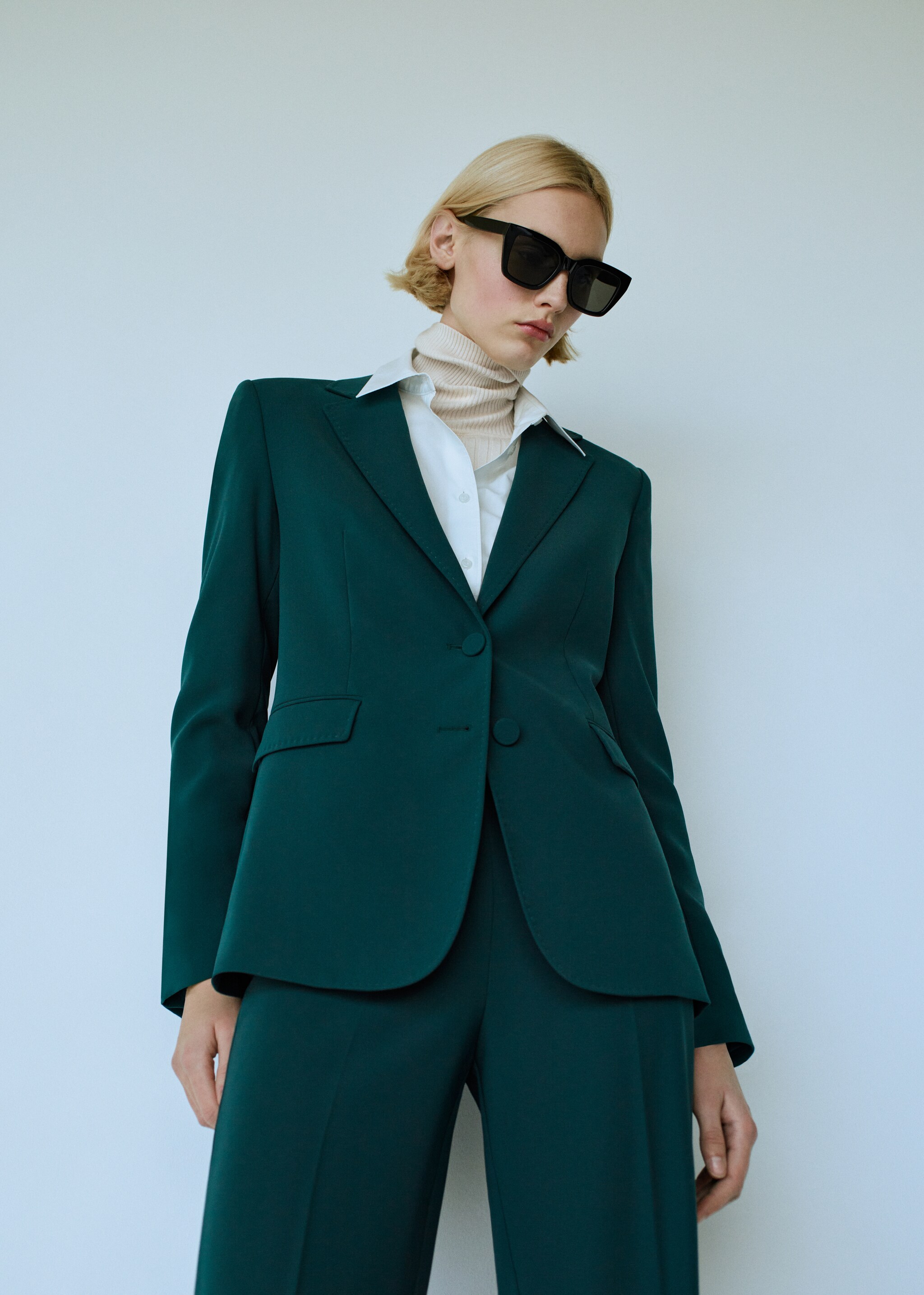 Straight-fit suit jacket - Details of the article 7