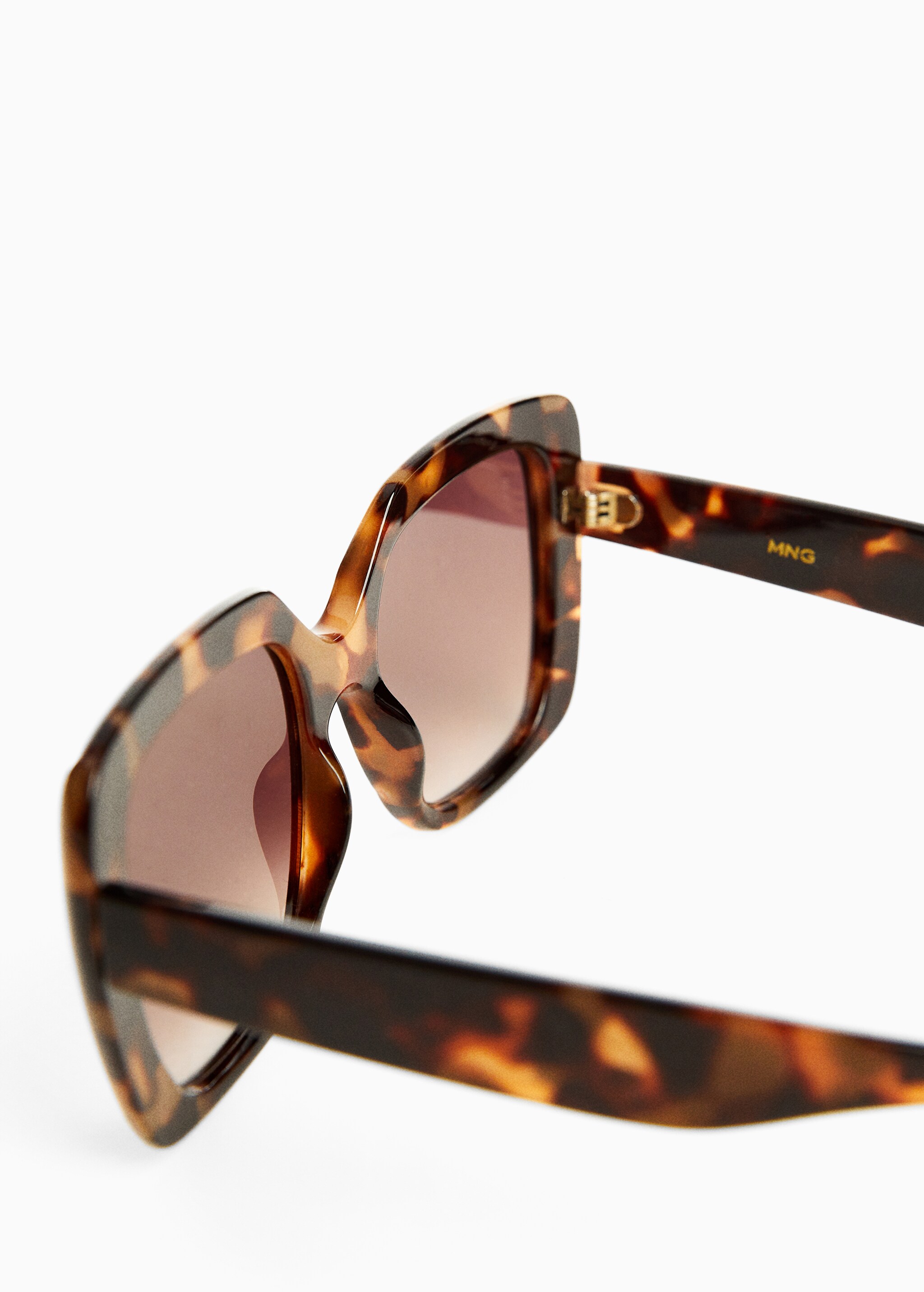 Square sunglasses - Details of the article 1