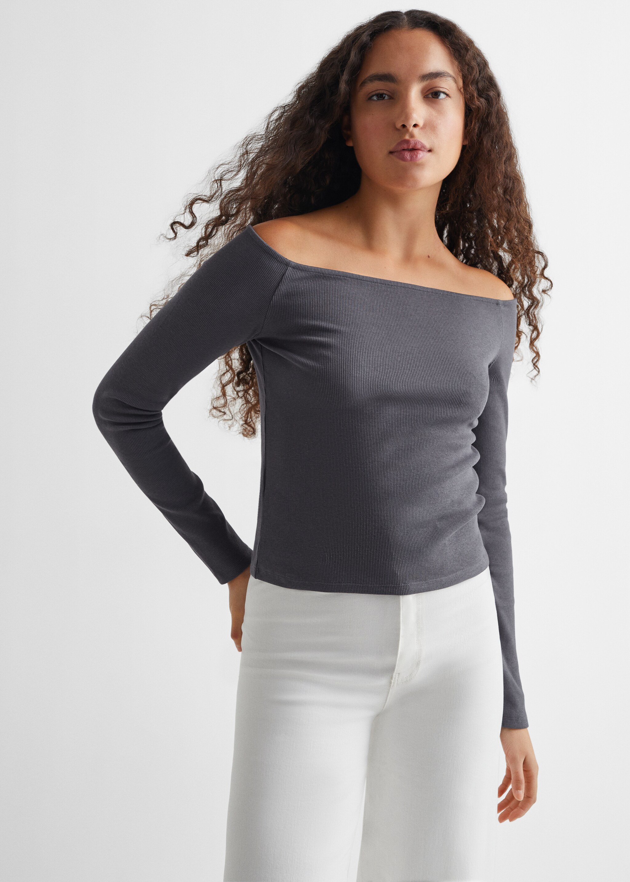 Ribbed off shoulder t-shirt - Medium plane