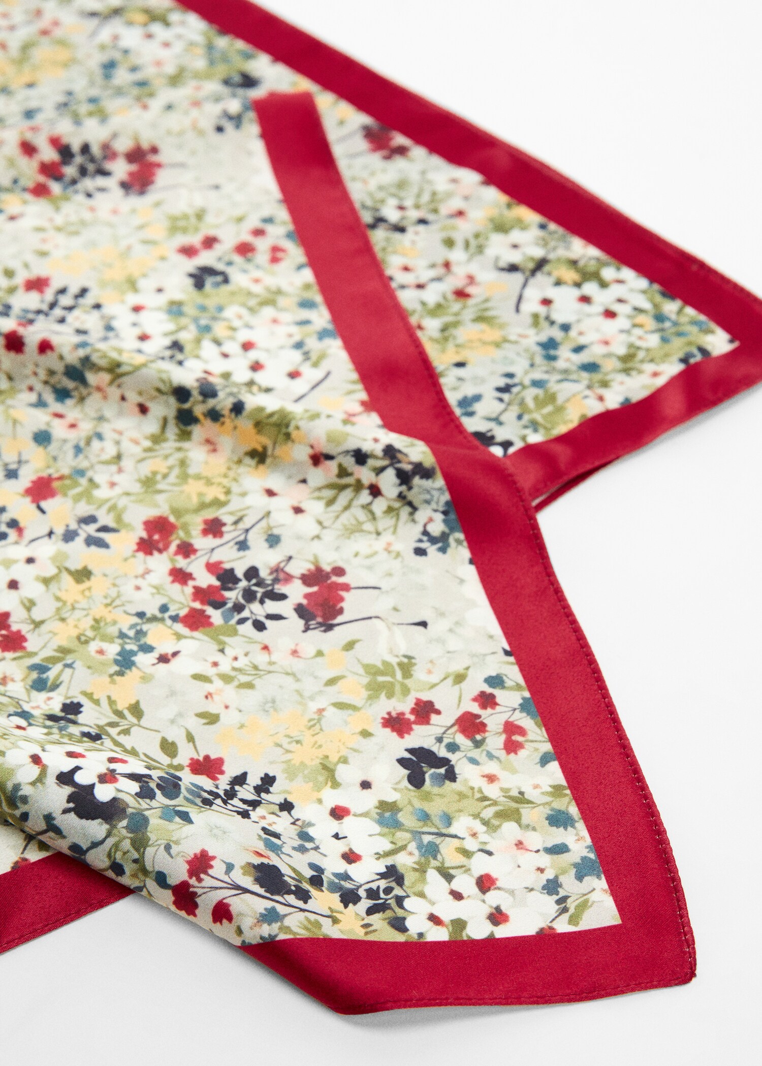 Floral printed scarf - Details of the article 1