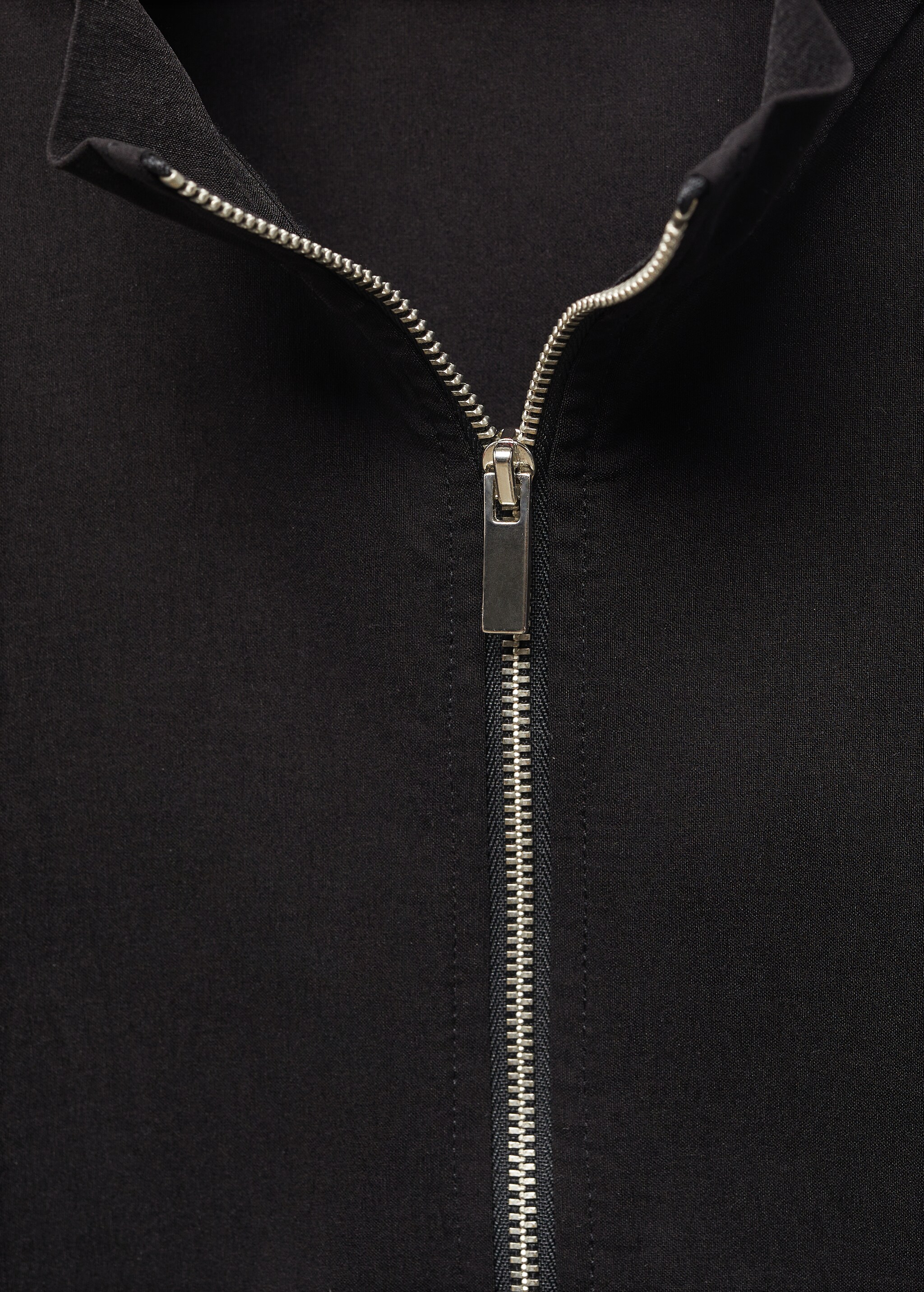 Cropped jacket with zip - Details of the article 8