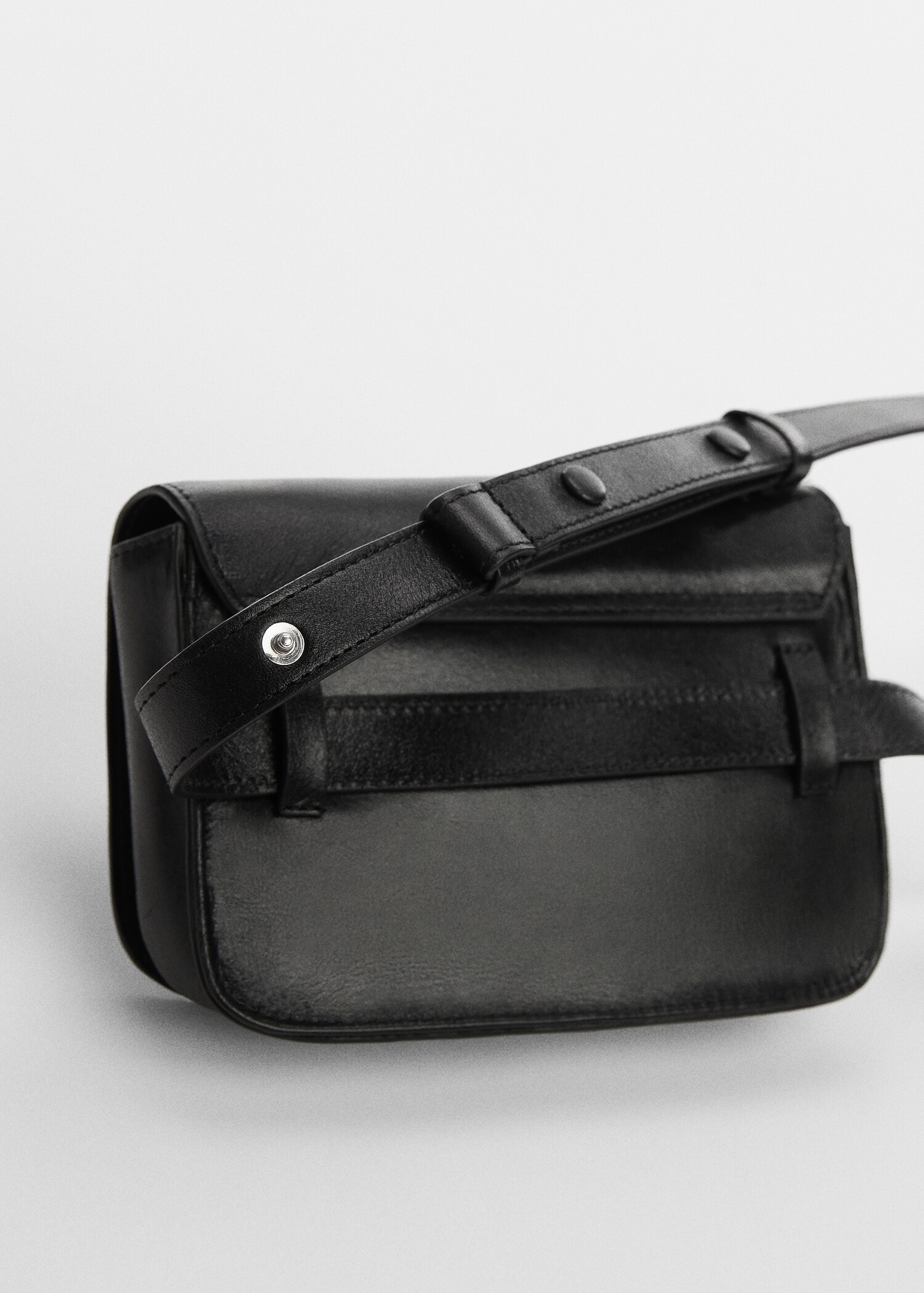 Bolso riñonera piel - Detalle del artículo 1