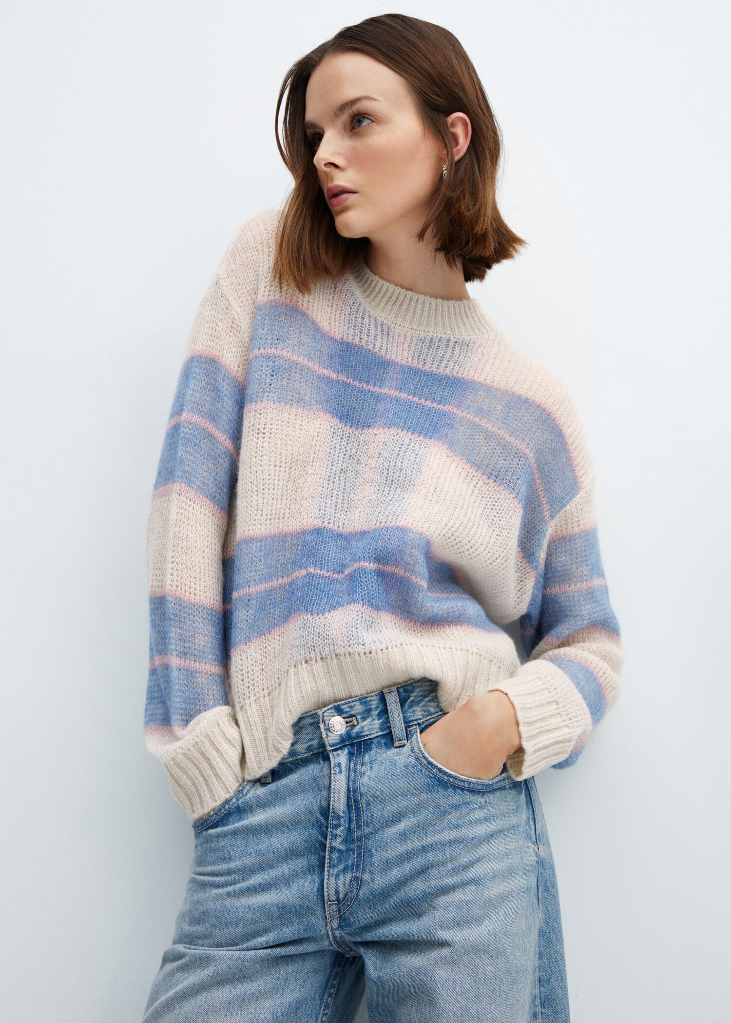 Pull-over maille carreaux - Plan moyen