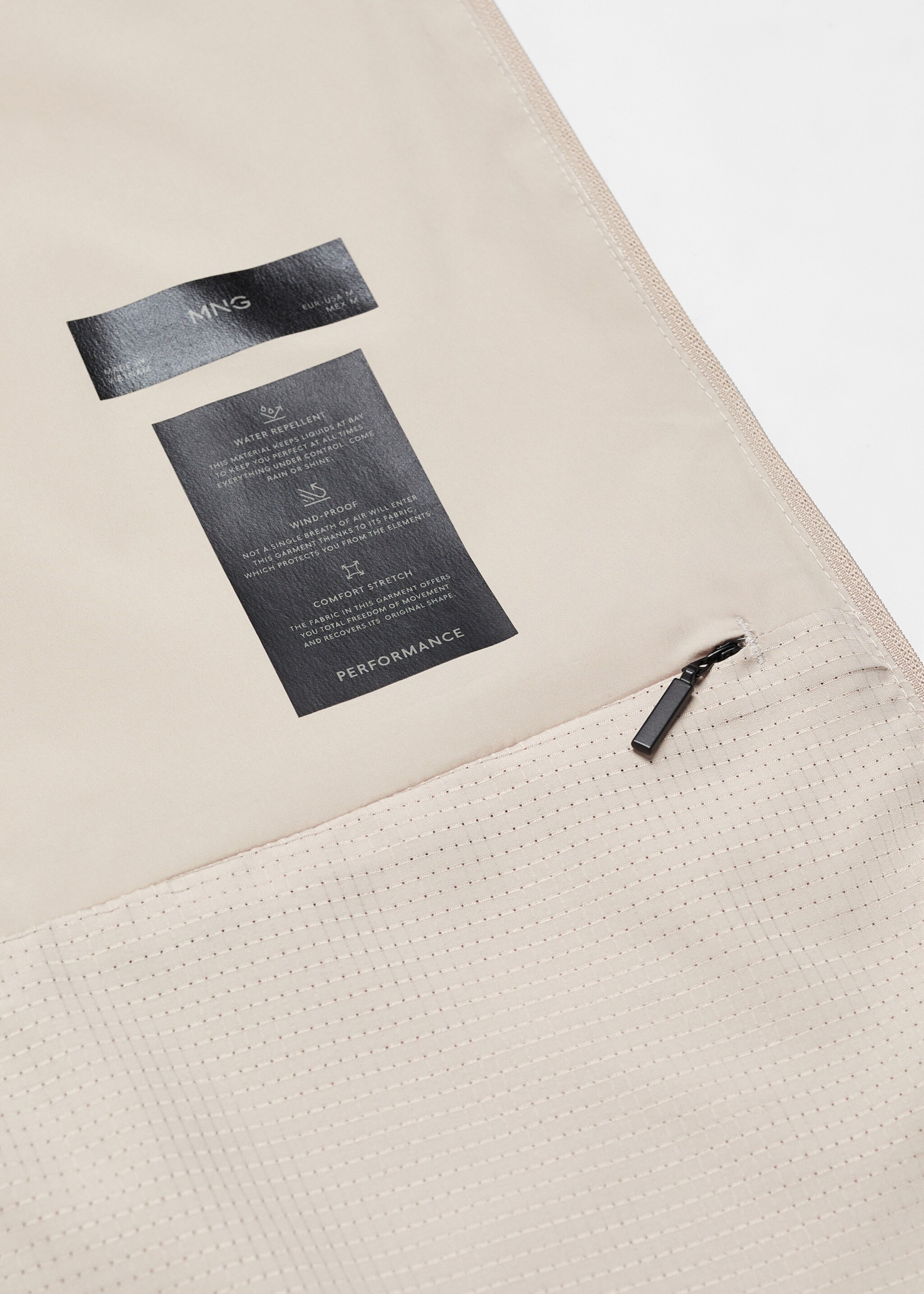 Bomber stretch water repellent - Detalle del artículo 8, Gris claro/pastel. Ref: 67044440-00.