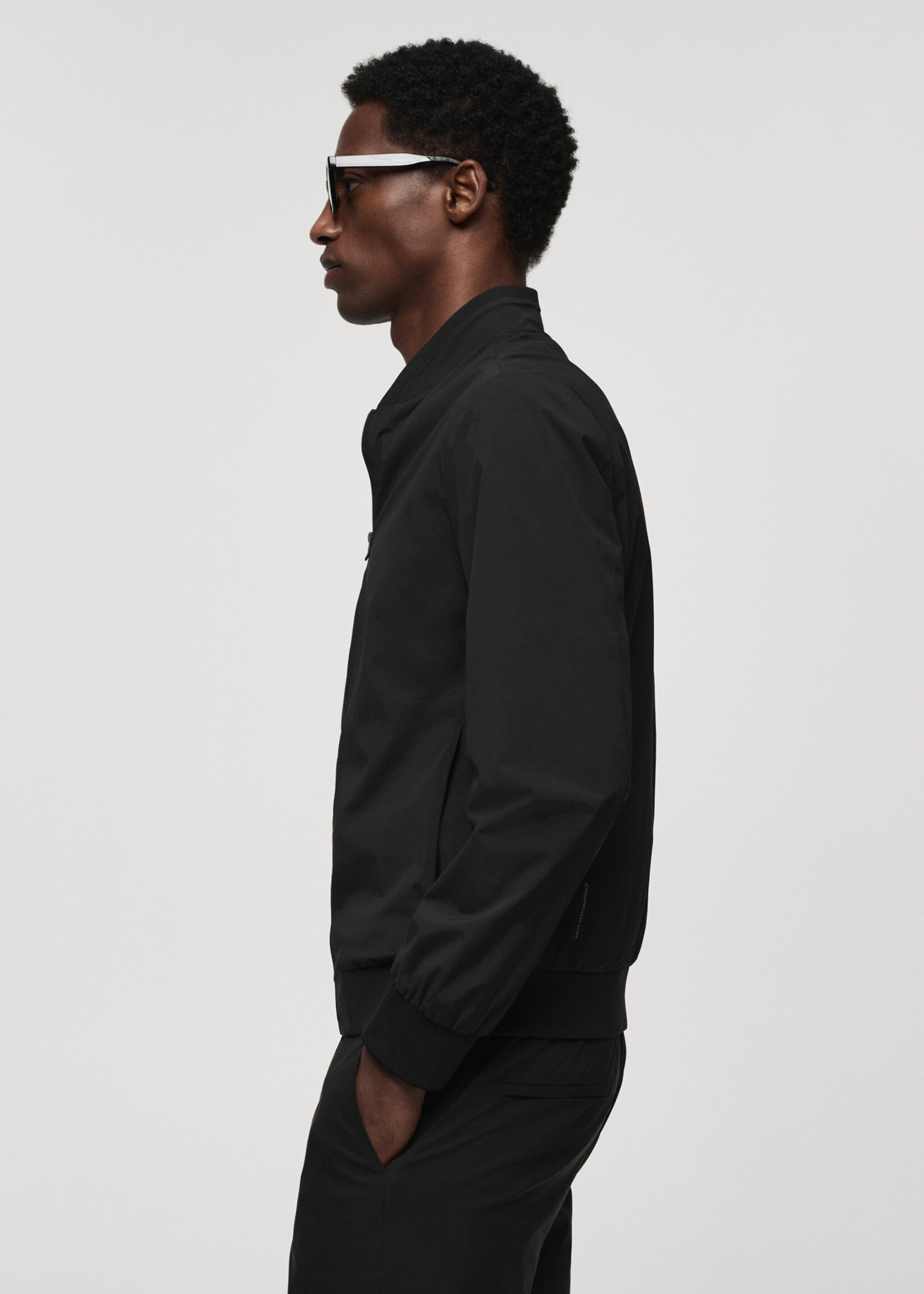 Stretch water-repellent bomber jacket - Details of the article 2, Black. Ref: 67044440-00.