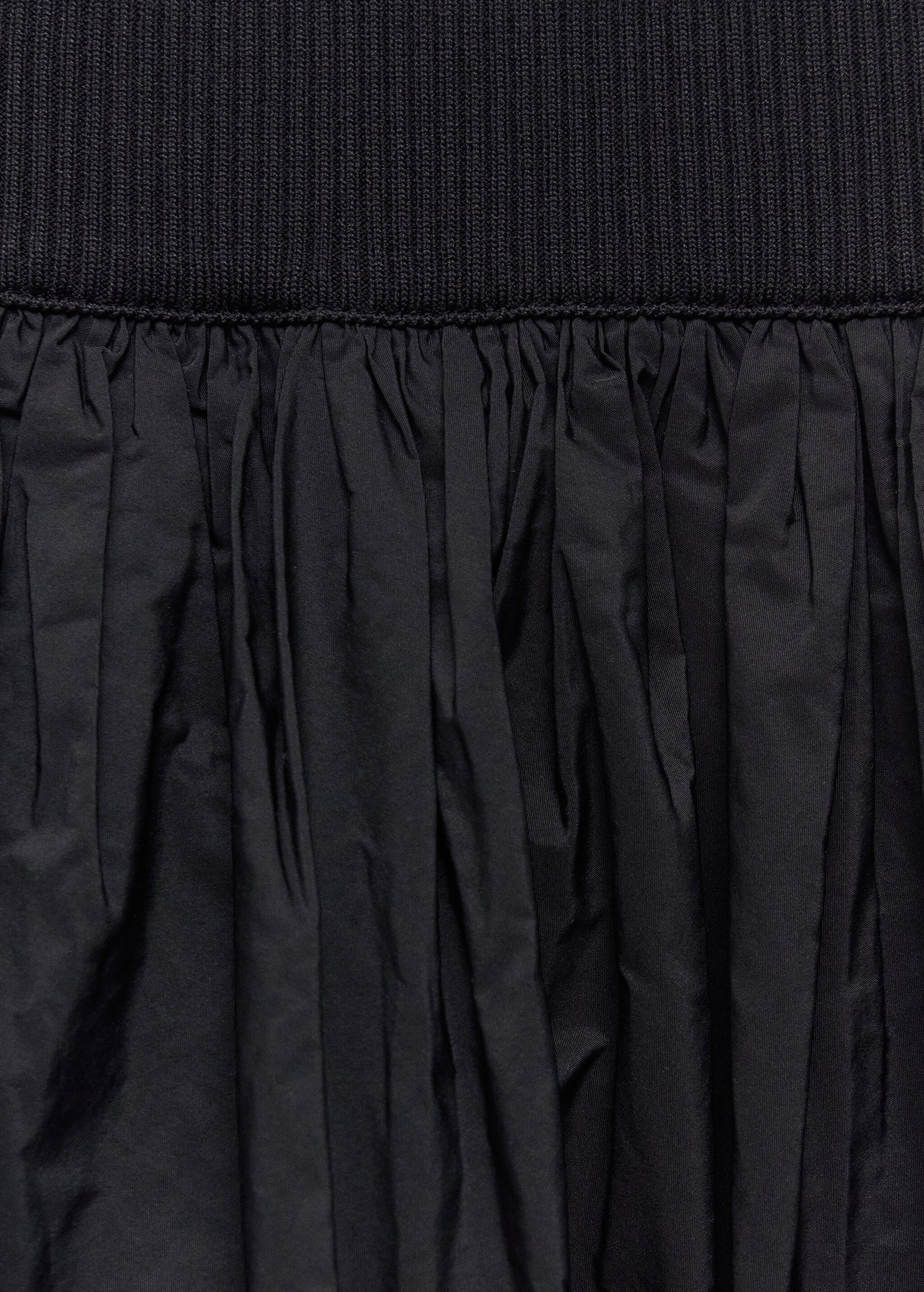Mini-skirt with ruffed hem  - Details of the article 8
