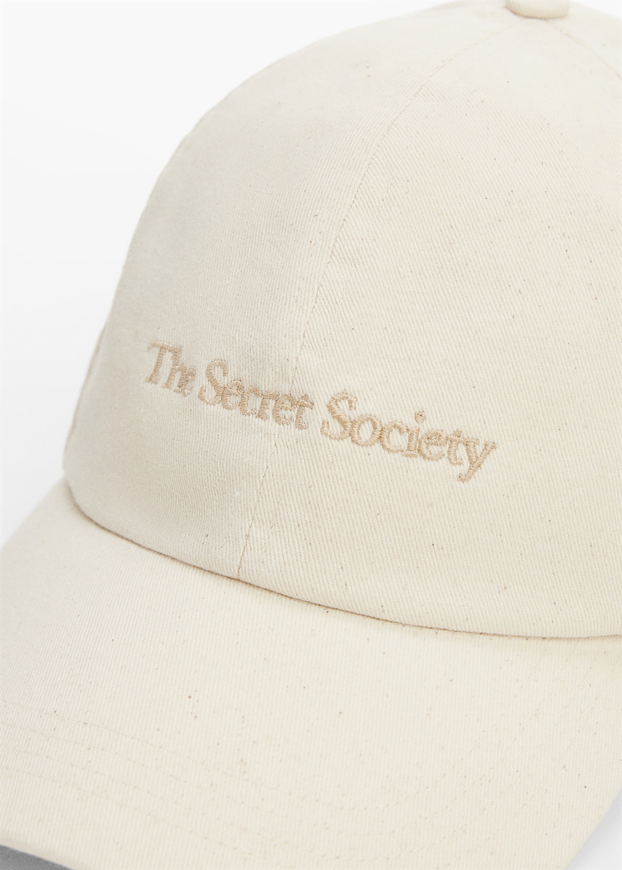 Embroidered message cap - Details of the article 2