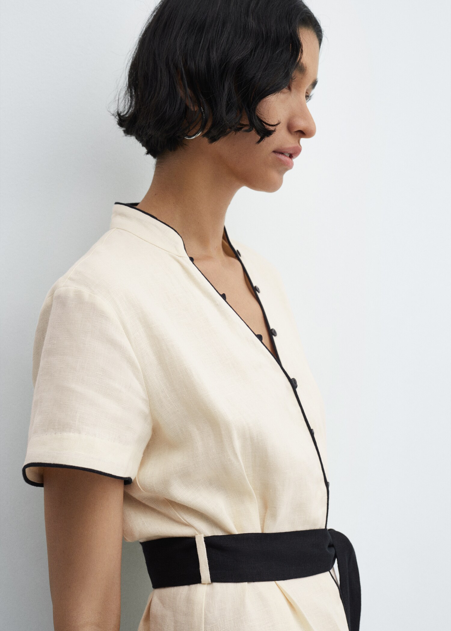 Buttoned linen-blend dress - Details of the article 2