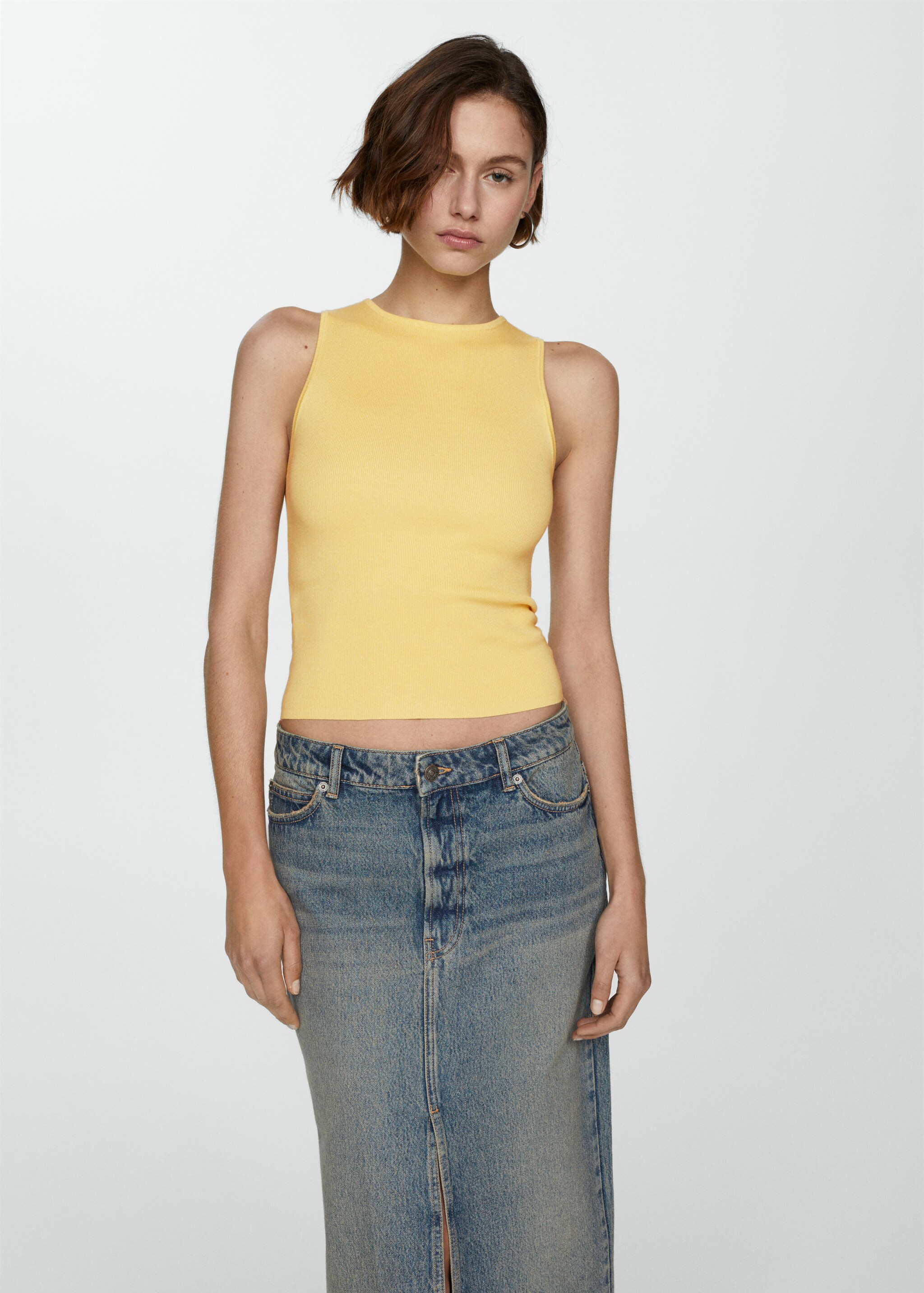 Knitted top with wide straps - Medium plane