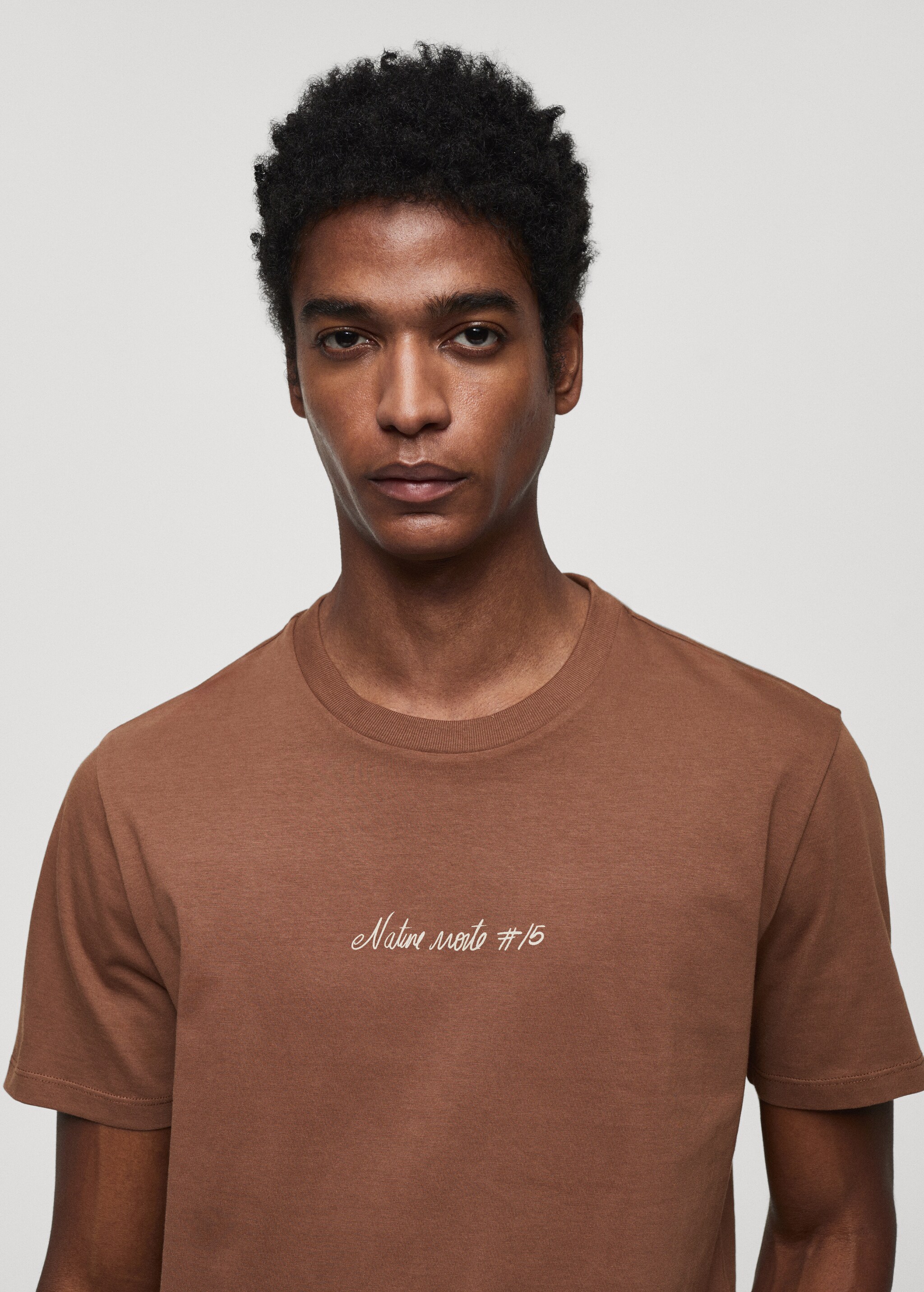 100% cotton t-shirt with printed detail - Details of the article 1