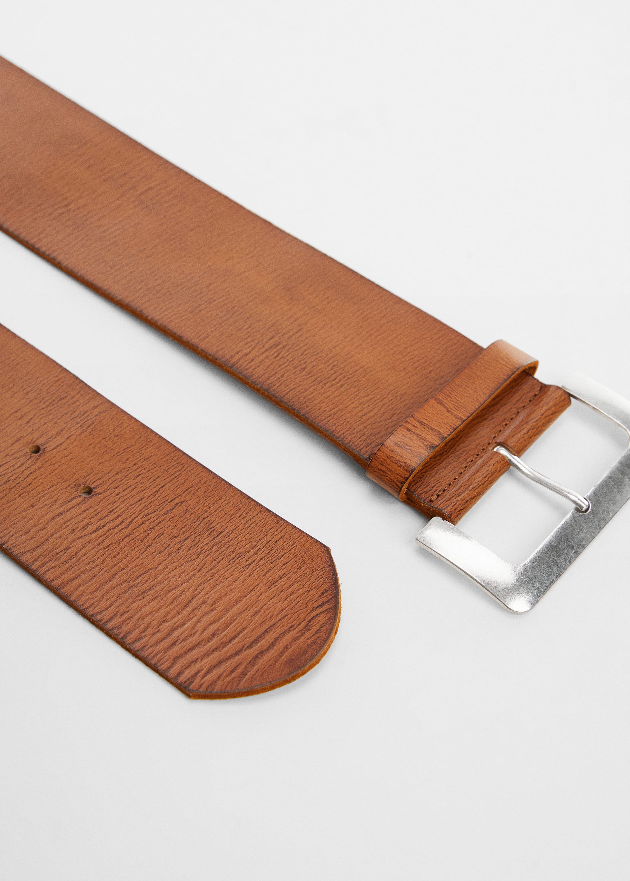 Wide leather belt - Details of the article 1