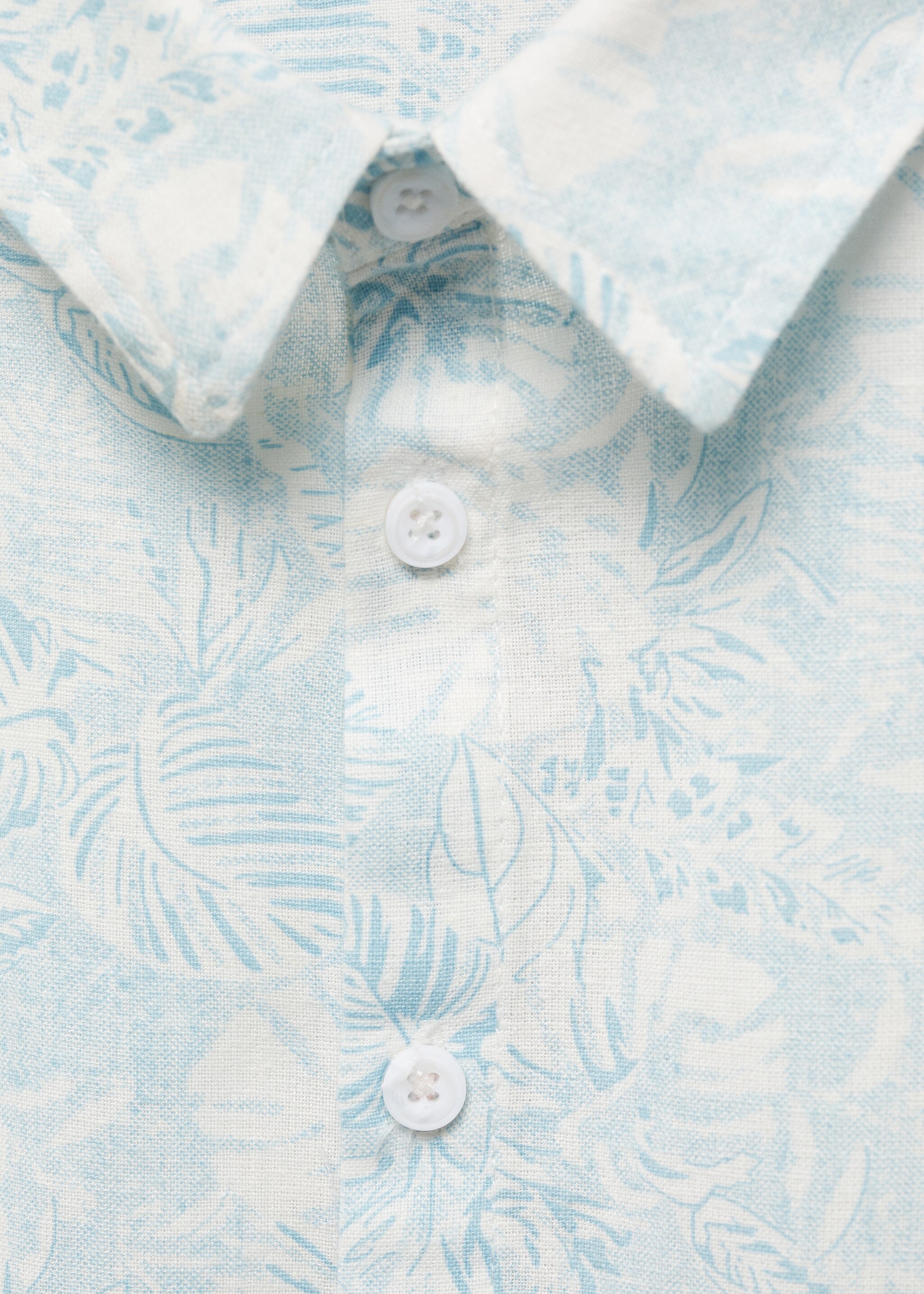 Printed short-sleeved shirt - Details of the article 8