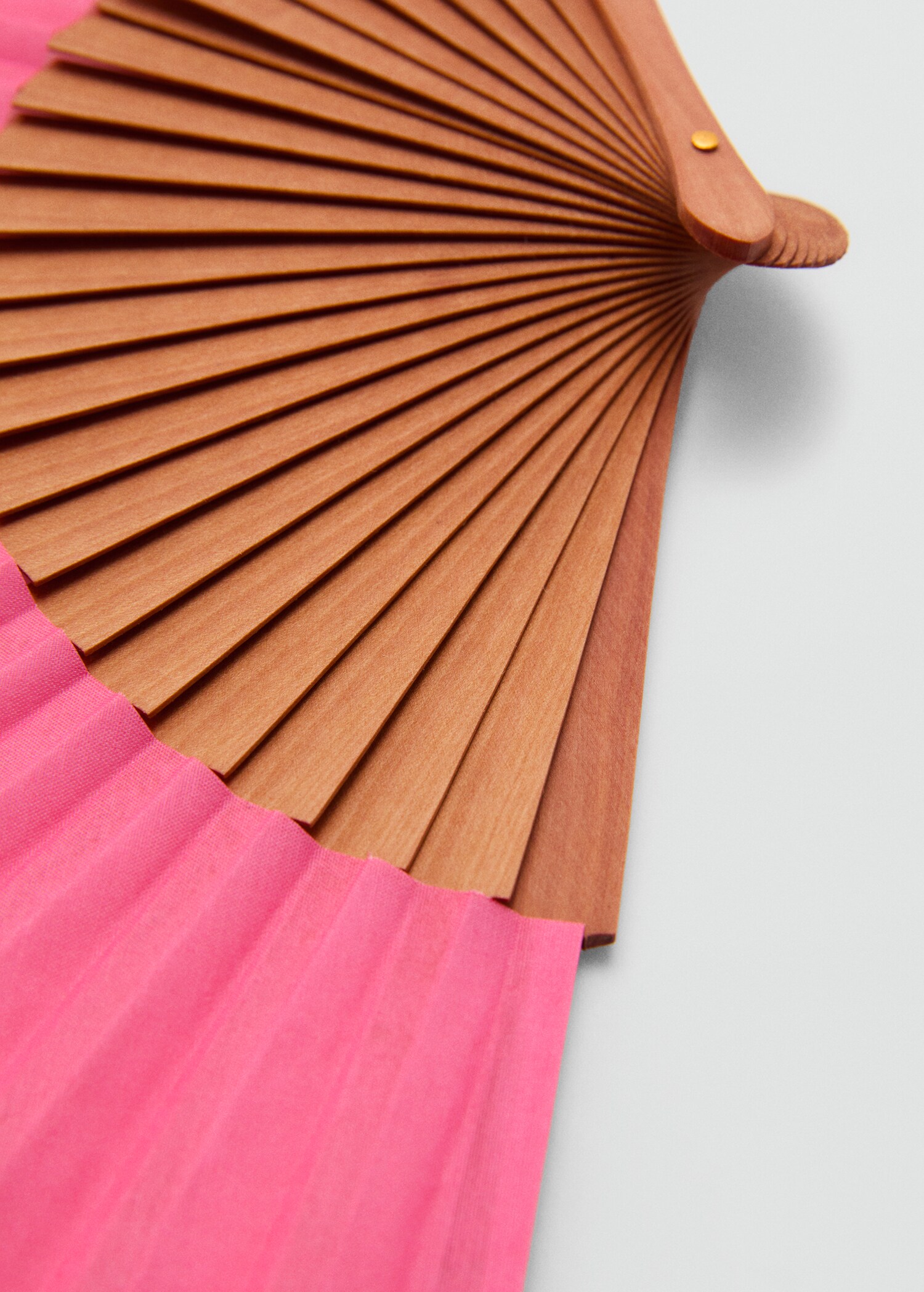 Abanico de madera - Detalle del artículo 1
