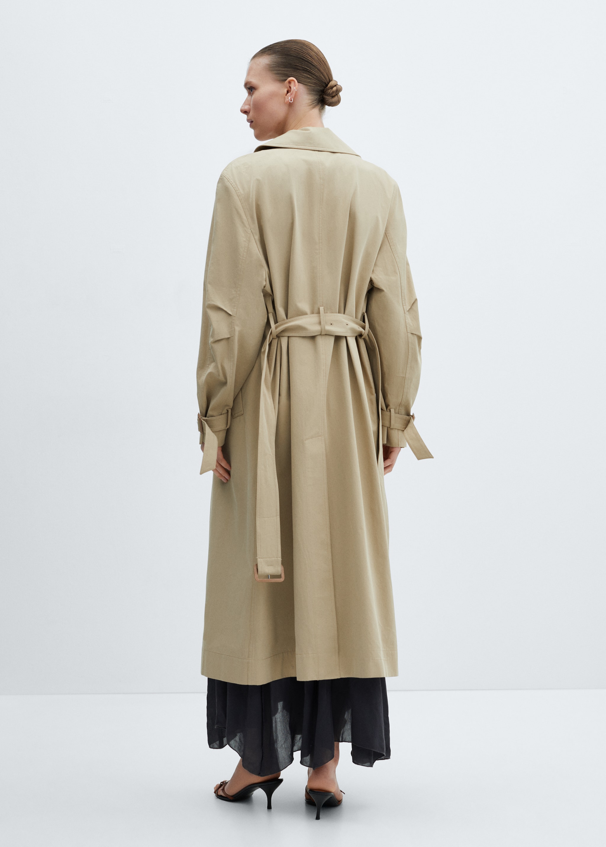 Double-breasted cotton trench coat - Reverse of the article