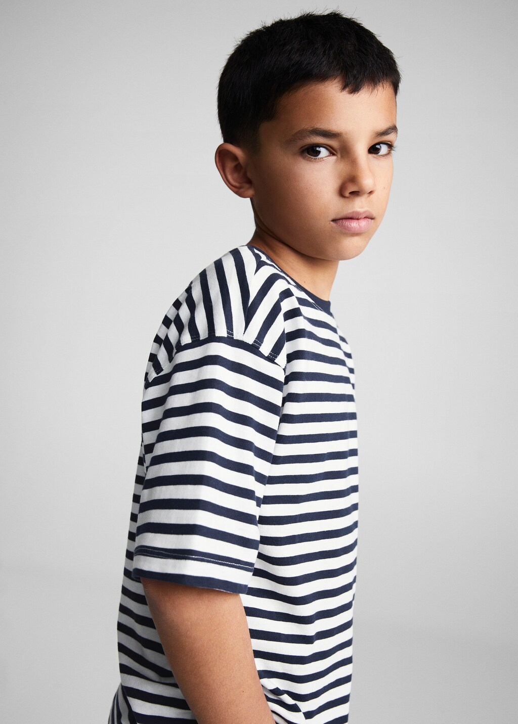 Black and white striped shirt boys online