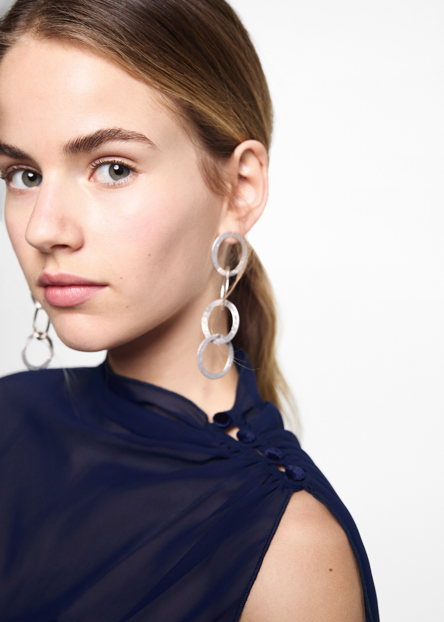 Flowing cape blouse - Details of the article 1