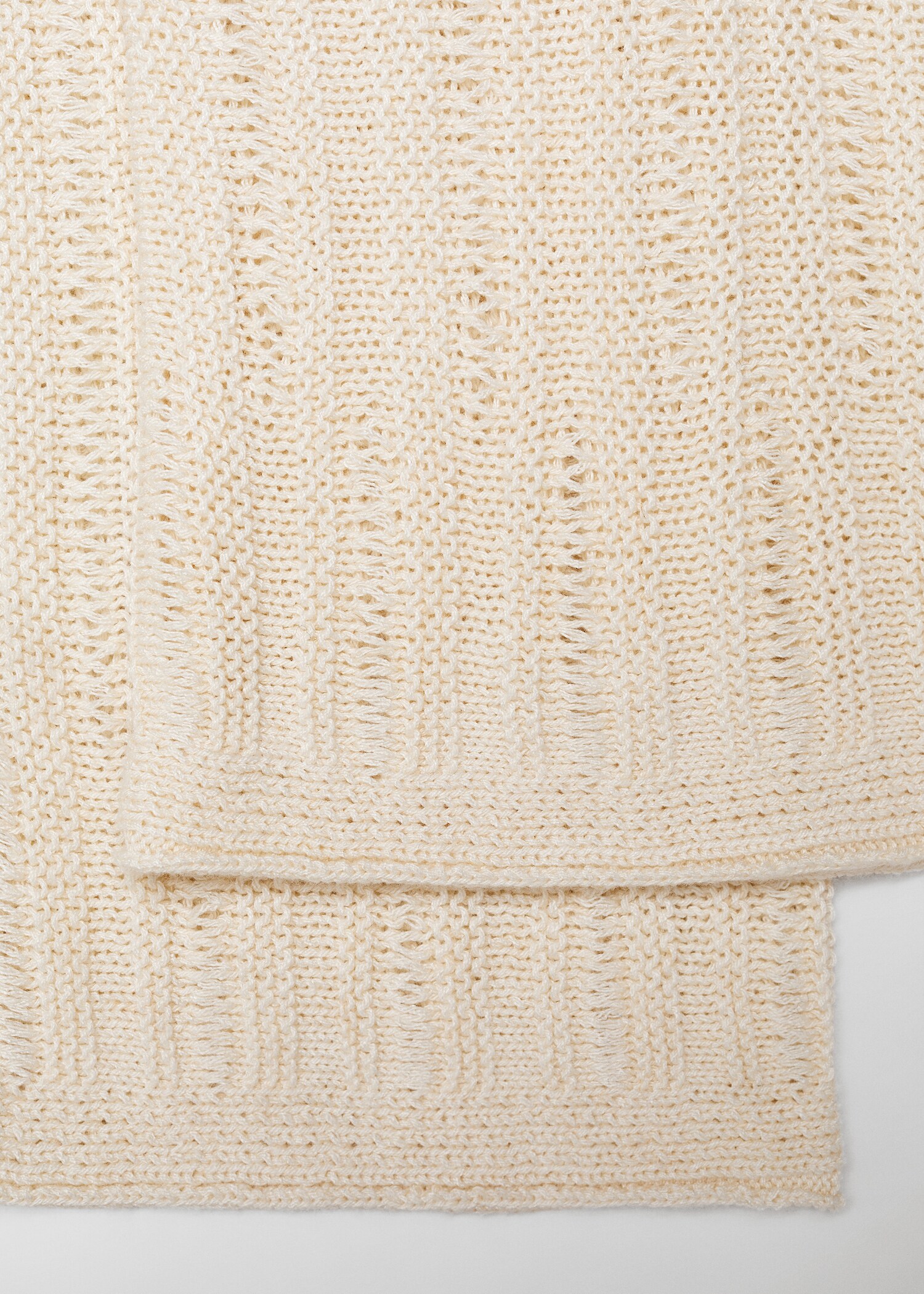 Unstitched sweater with flared sleeve - Woman | MANGO USA