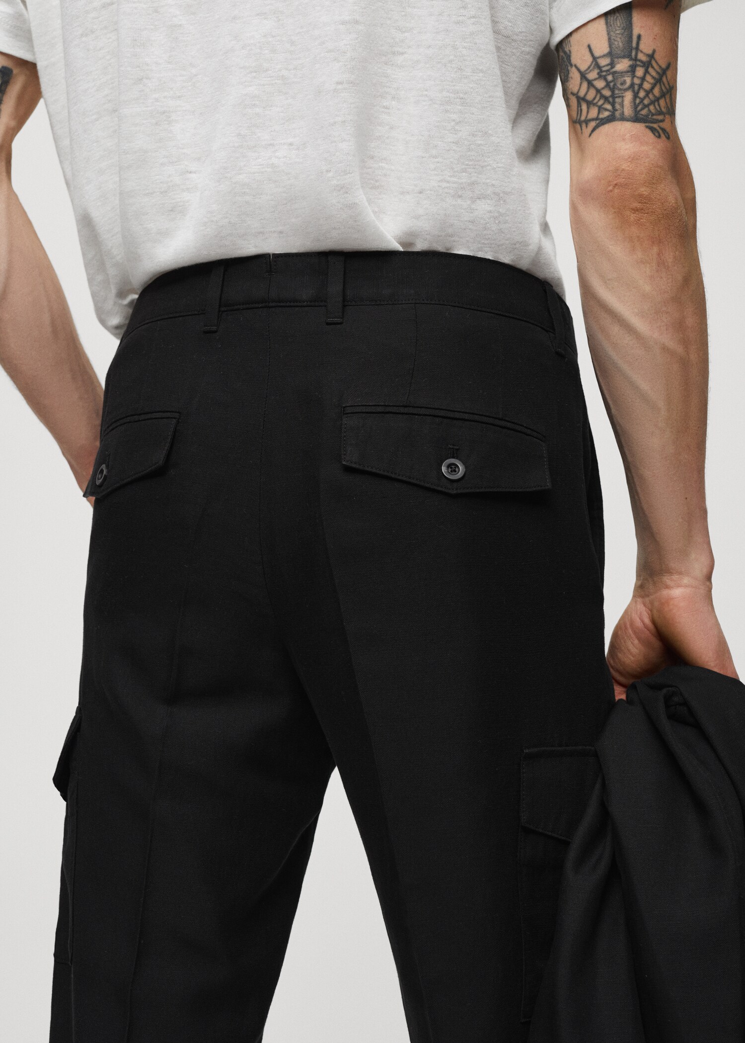 Pantalon cargo lin mélangé - Détail de l'article 4
