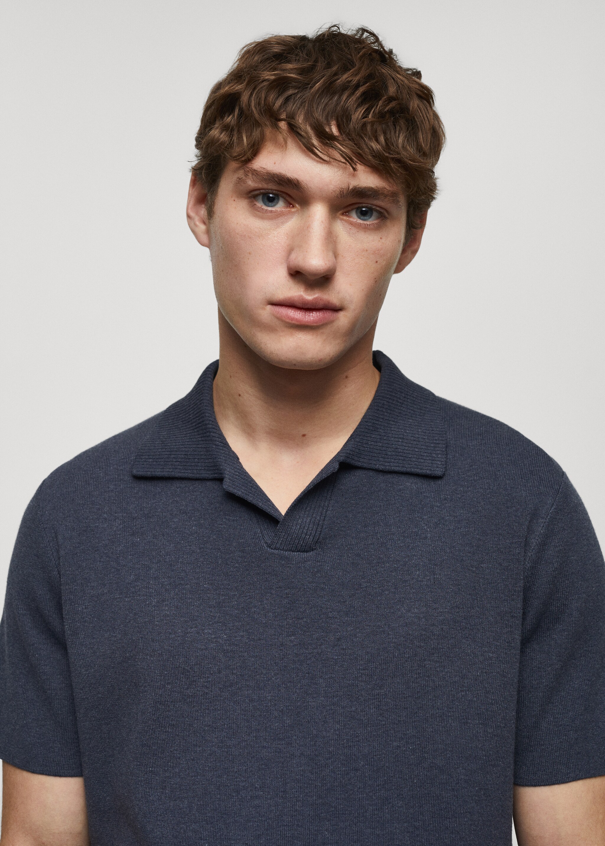 Fine knit cotton polo shirt - Details of the article 1
