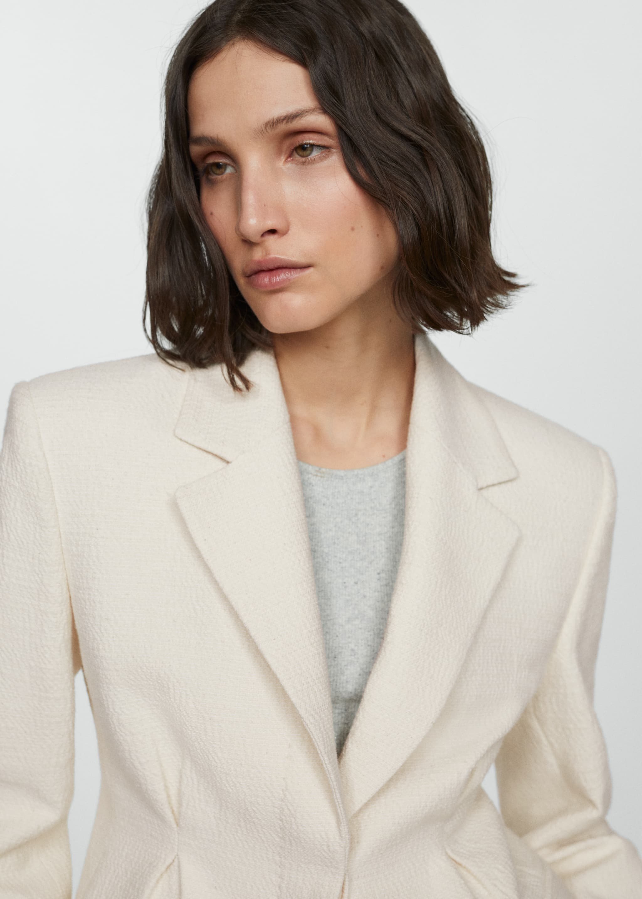 Textured blazer with darted detail - Details of the article 1