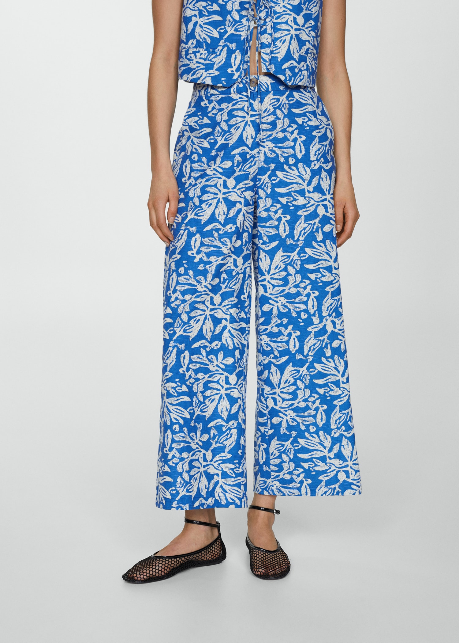 Wide leg printed pants - Women | MANGO USA