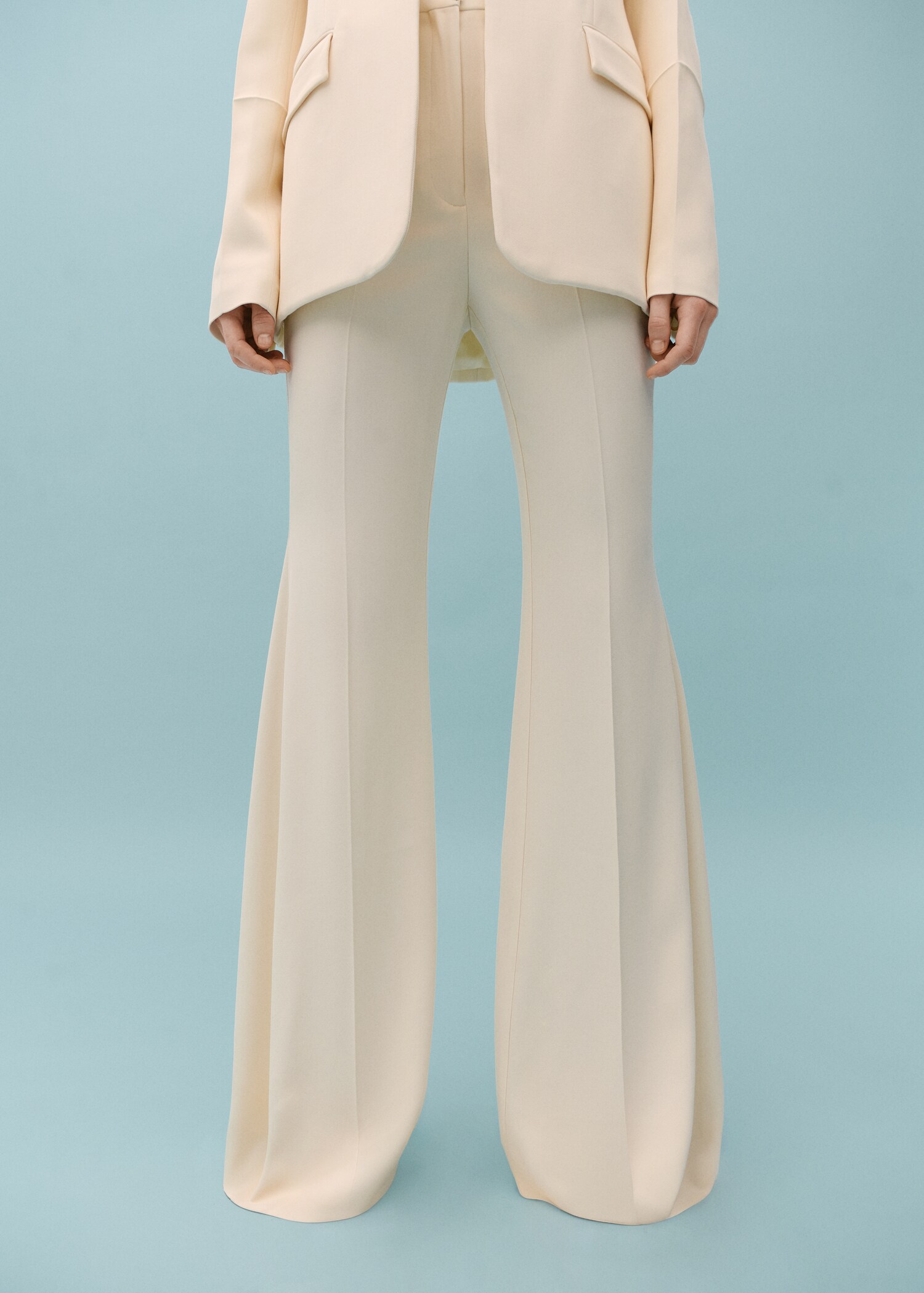 Suit pants with decorative stitching - Medium plane
