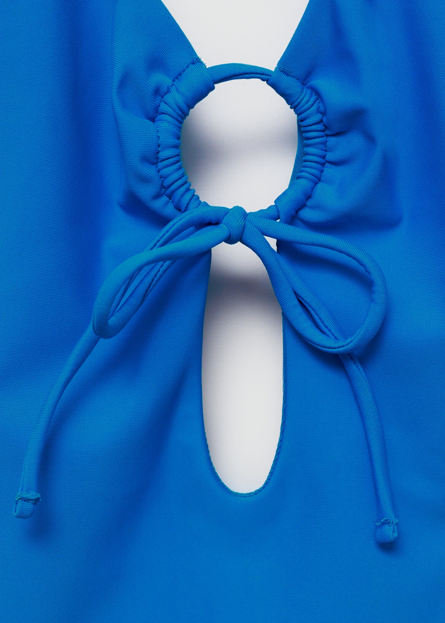 Neckholder-Badeanzug mit Schleife - Detail des Artikels 0