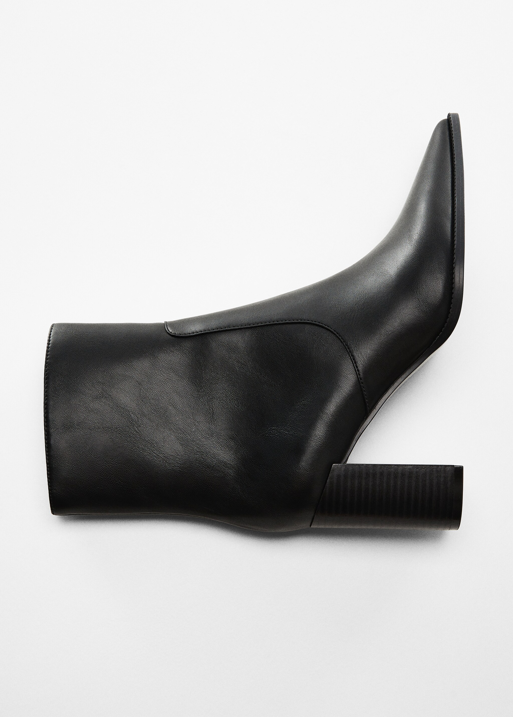 Pointed heel ankle boot - Details of the article 5
