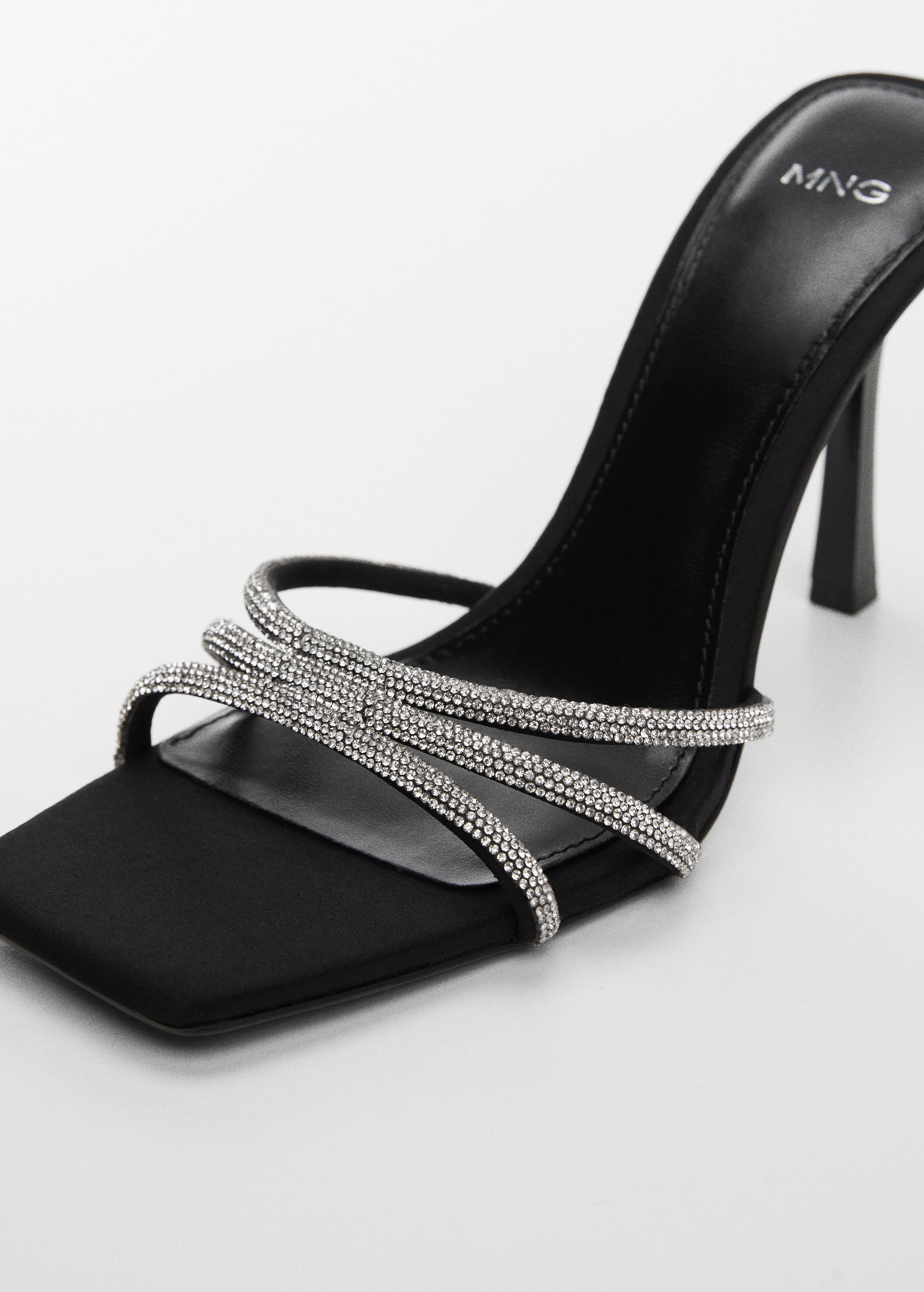 Heeled sandals with rhinestone straps - Details of the article 2