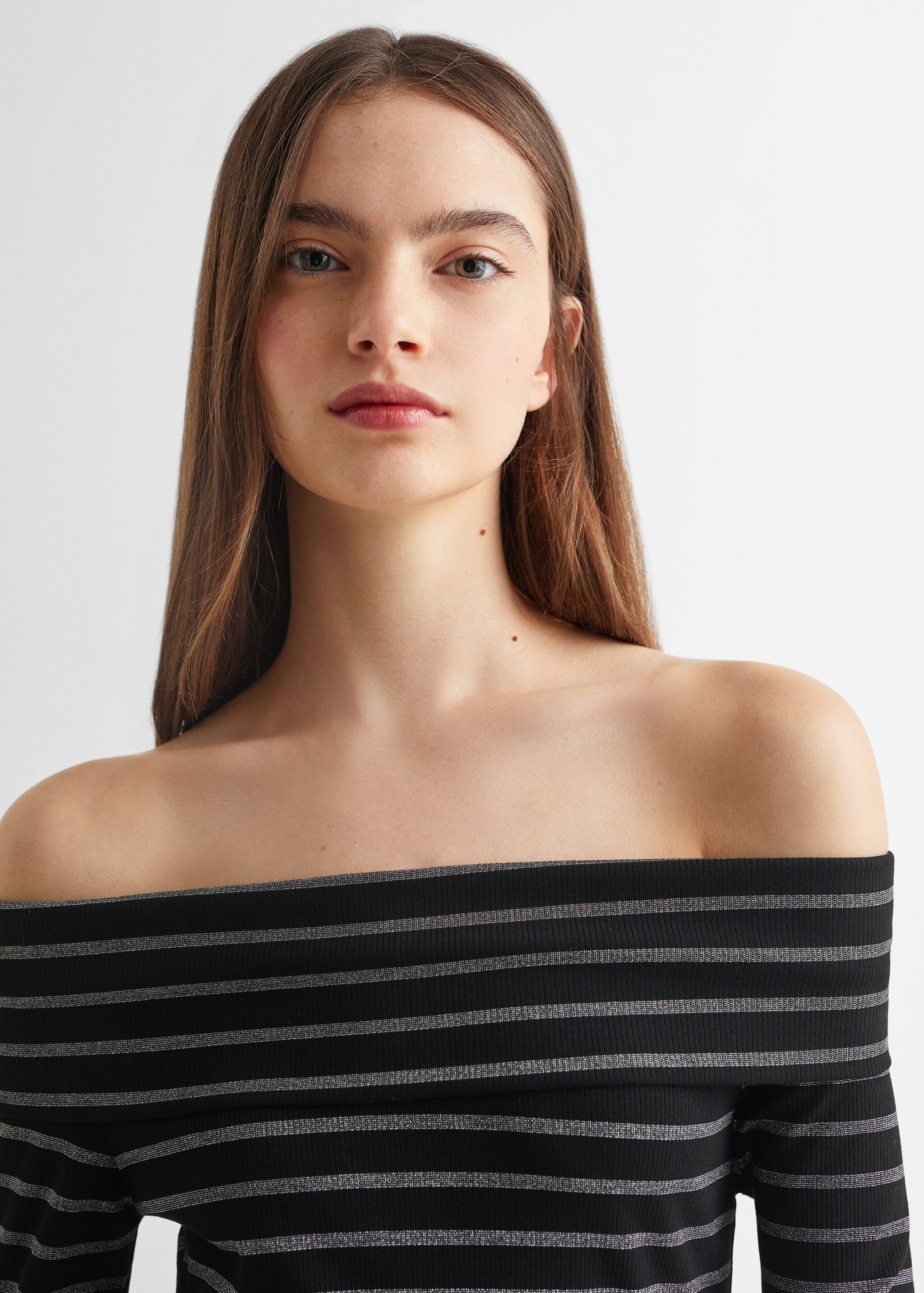 Off-the-shoulder midi-dress - Details of the article 1