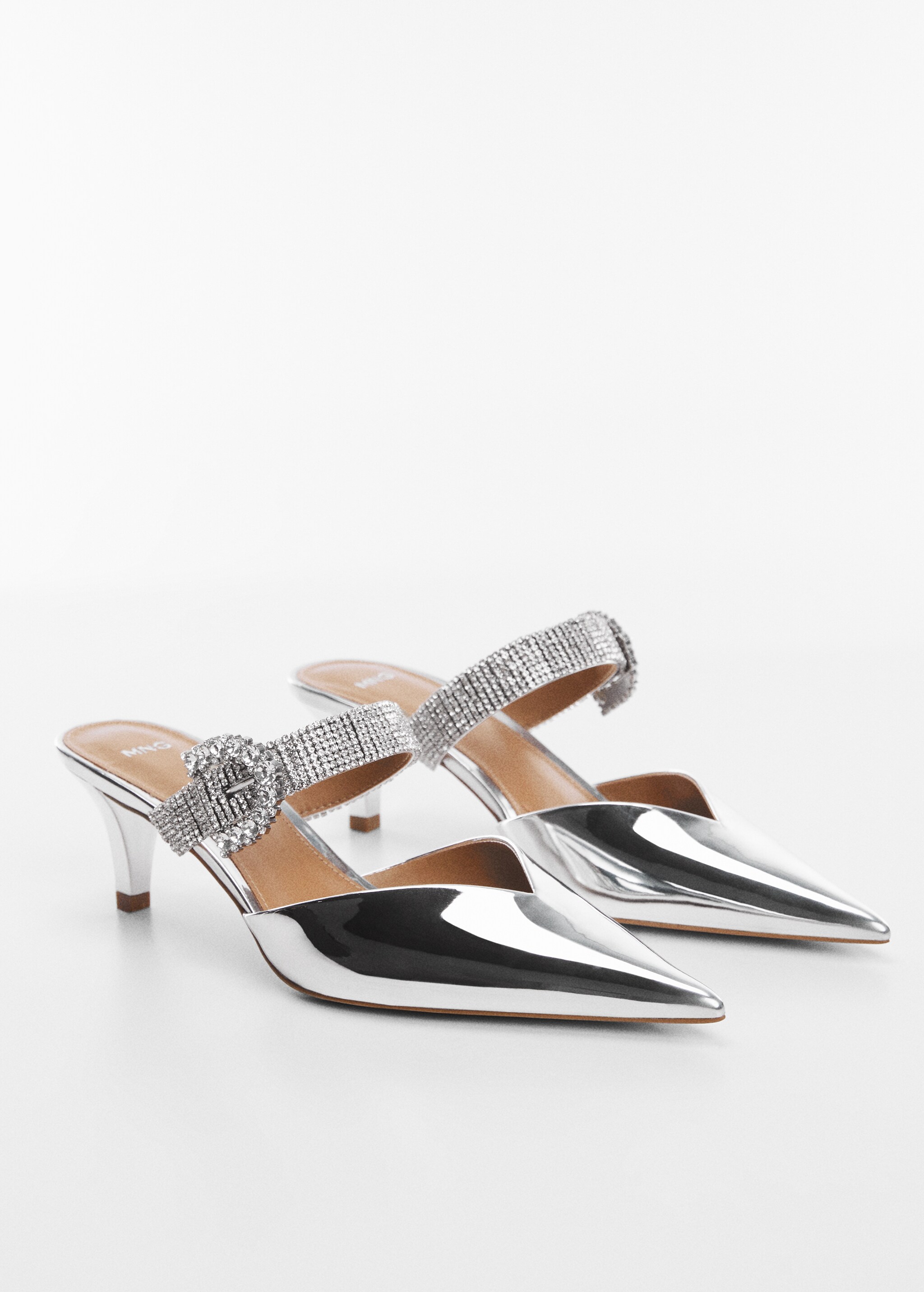 Pointed shoes with rhinestone detail - Medium plane