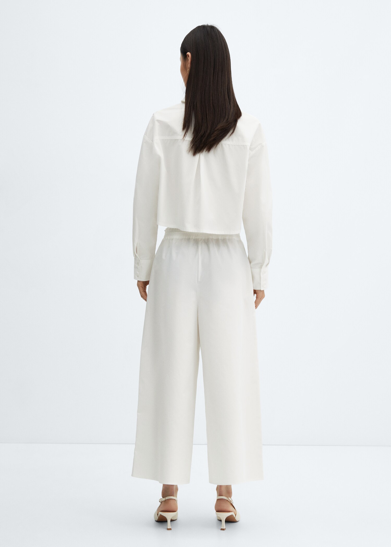 100% cotton crop shirt - Reverse of the article