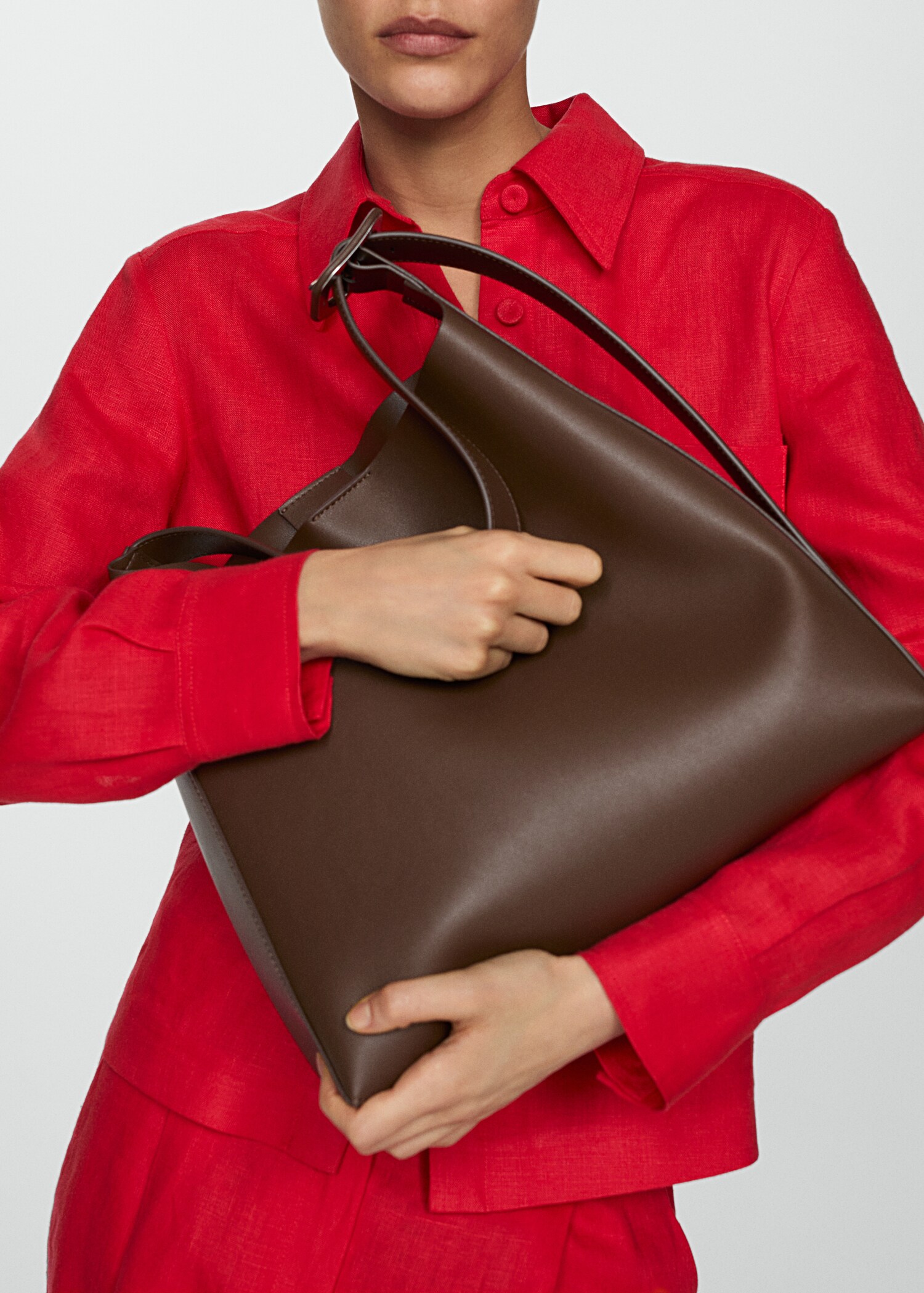 Shopper Bag mit Schnallendetail - Detail des Artikels 9