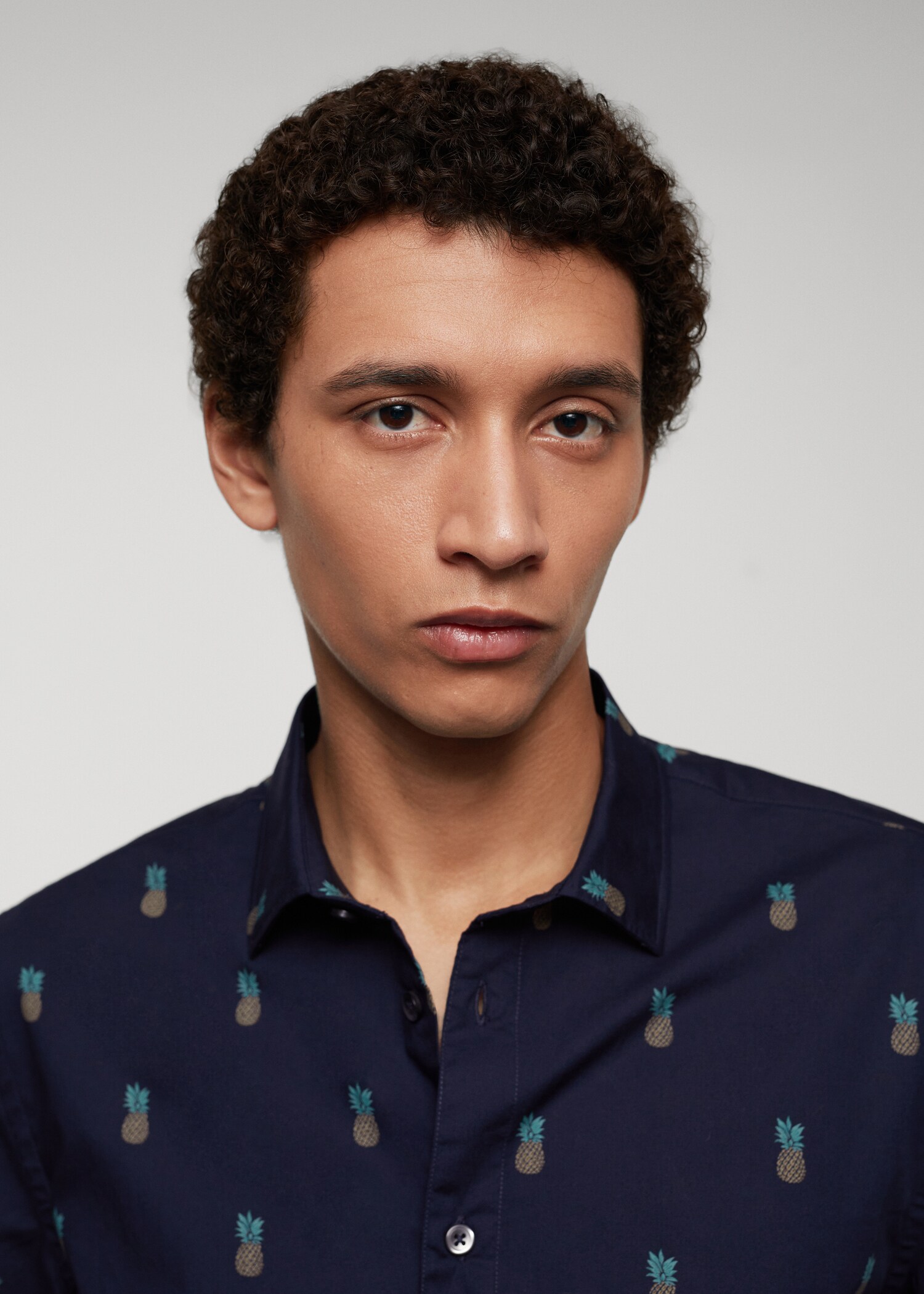 100% cotton shirt with pineapple print - Man | MANGO USA