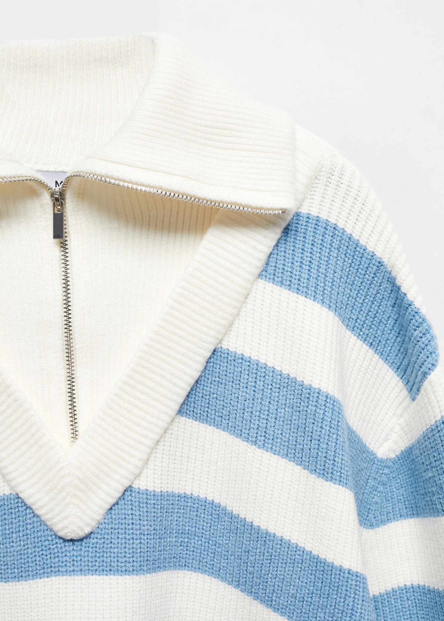 Zip neck jumper - Details of the article 8