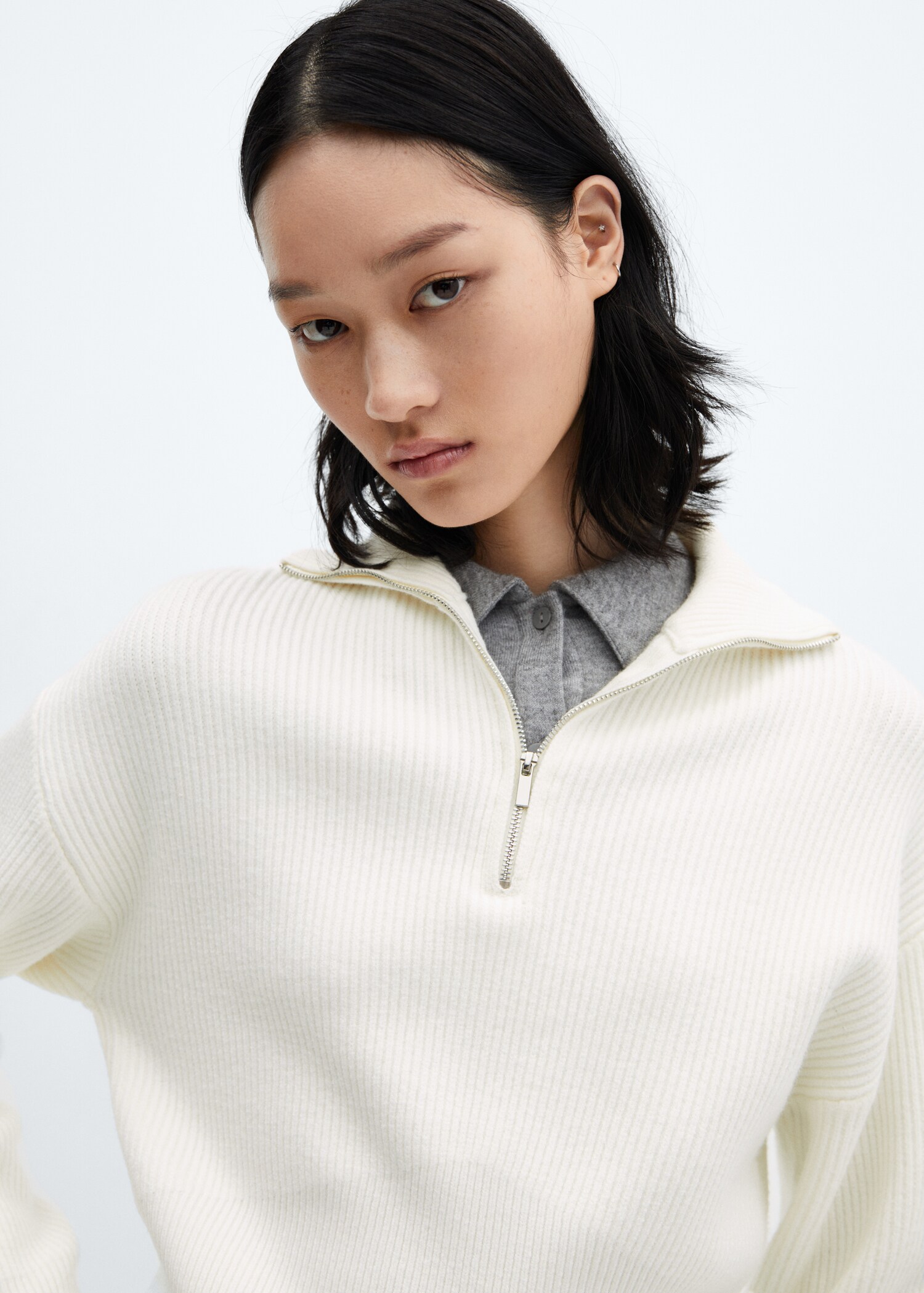 Zip neck jumper - Details of the article 1