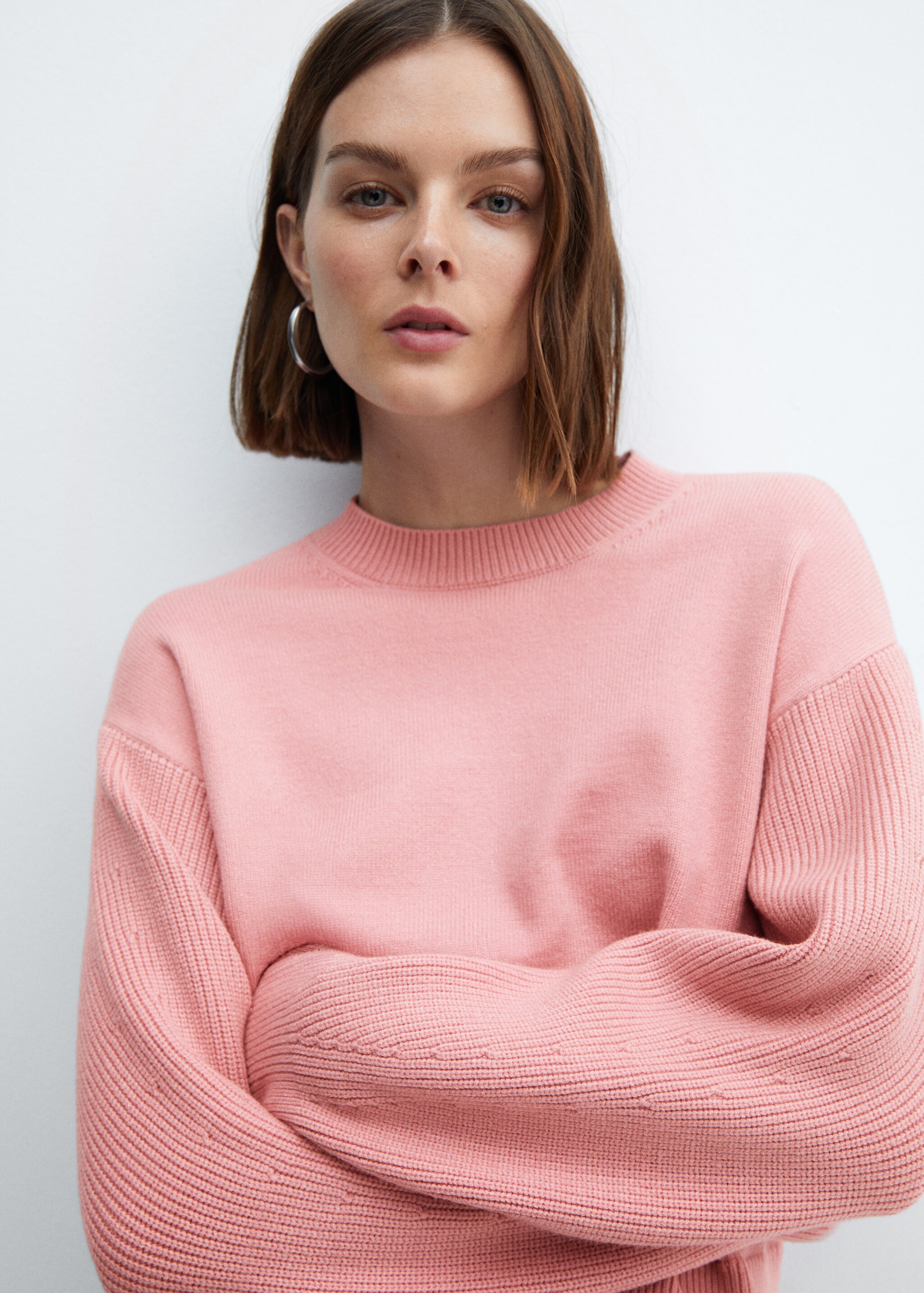 Round-neck knitted sweater  - Details of the article 2