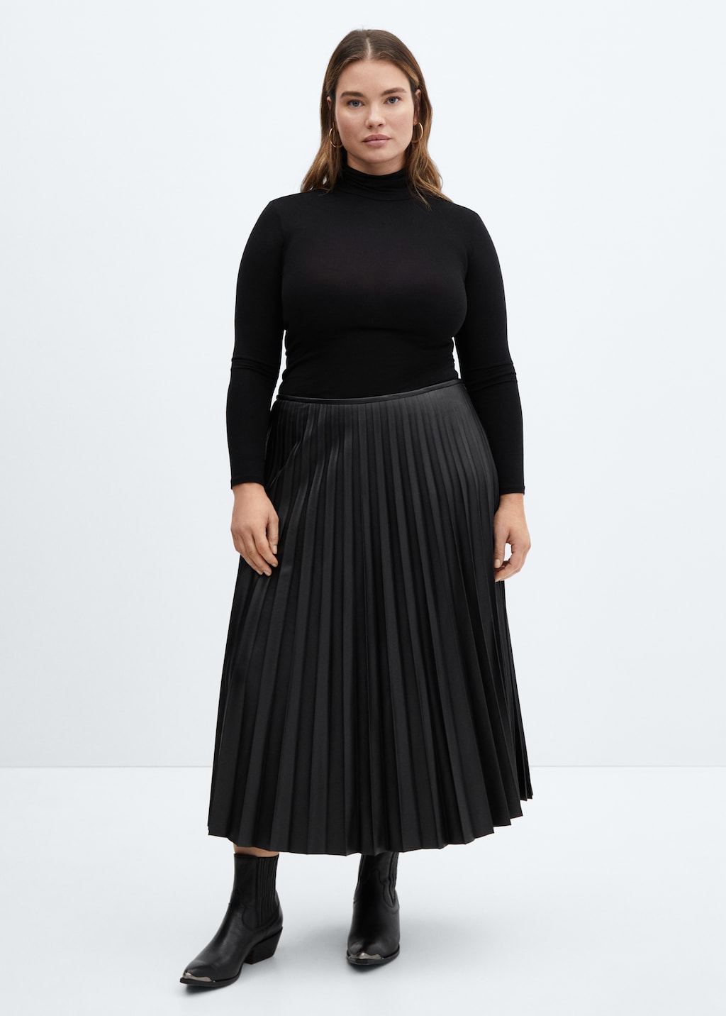 Leather effect pleated skirt