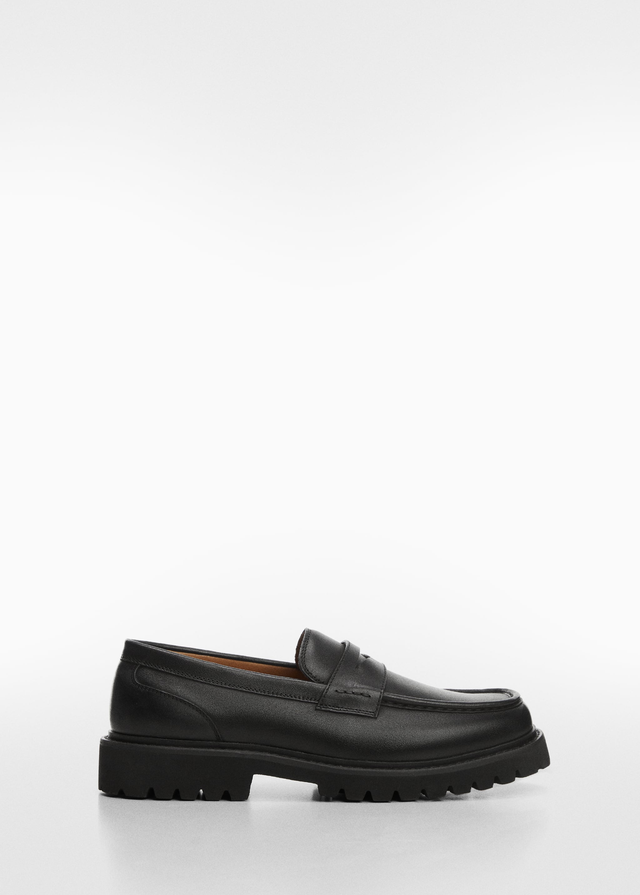 حذاء موكاسين جلدي مع نعل track - منتج دون نموذج
