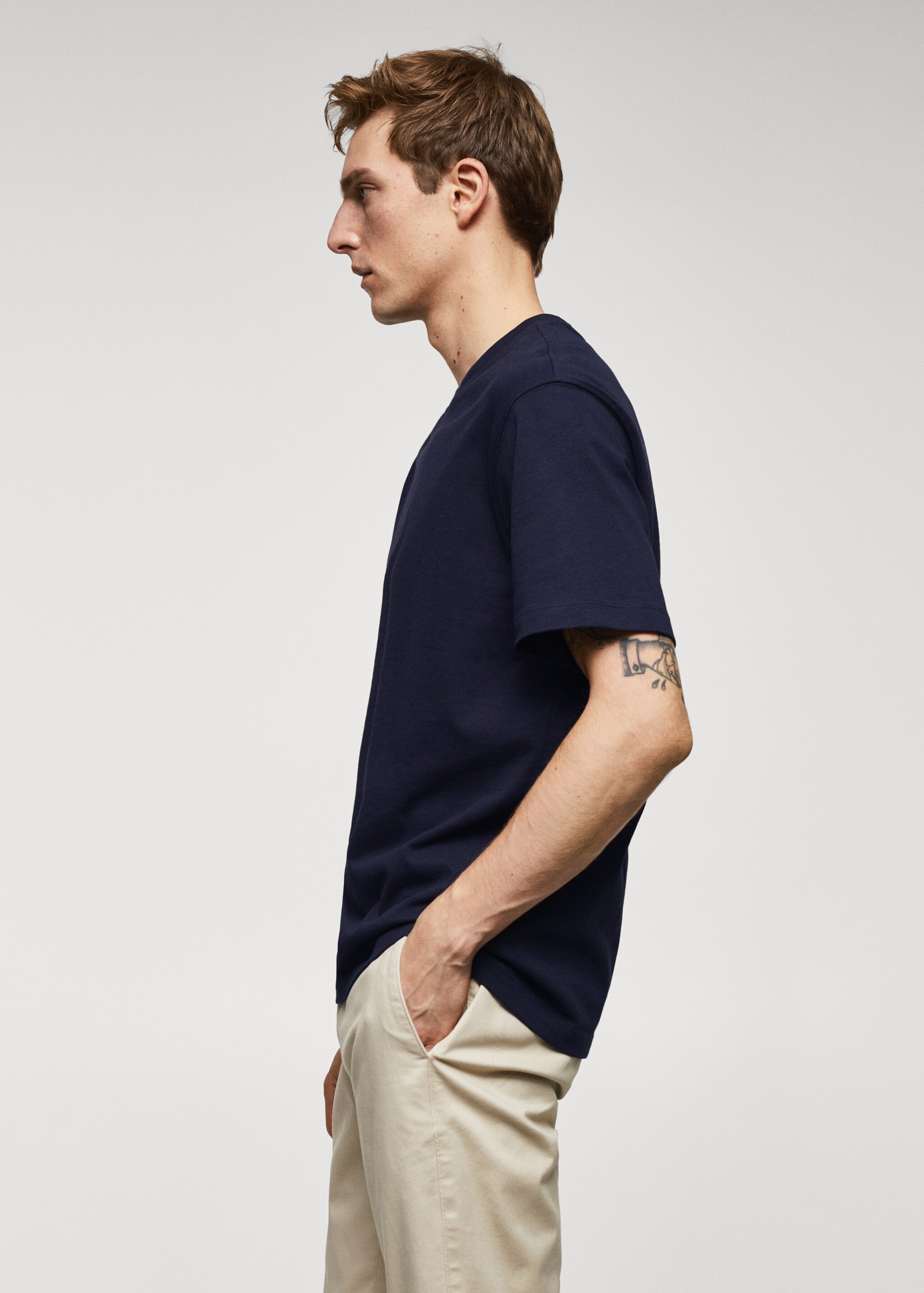 Basic 100% cotton relaxed-fit t-shirt - Details of the article 2