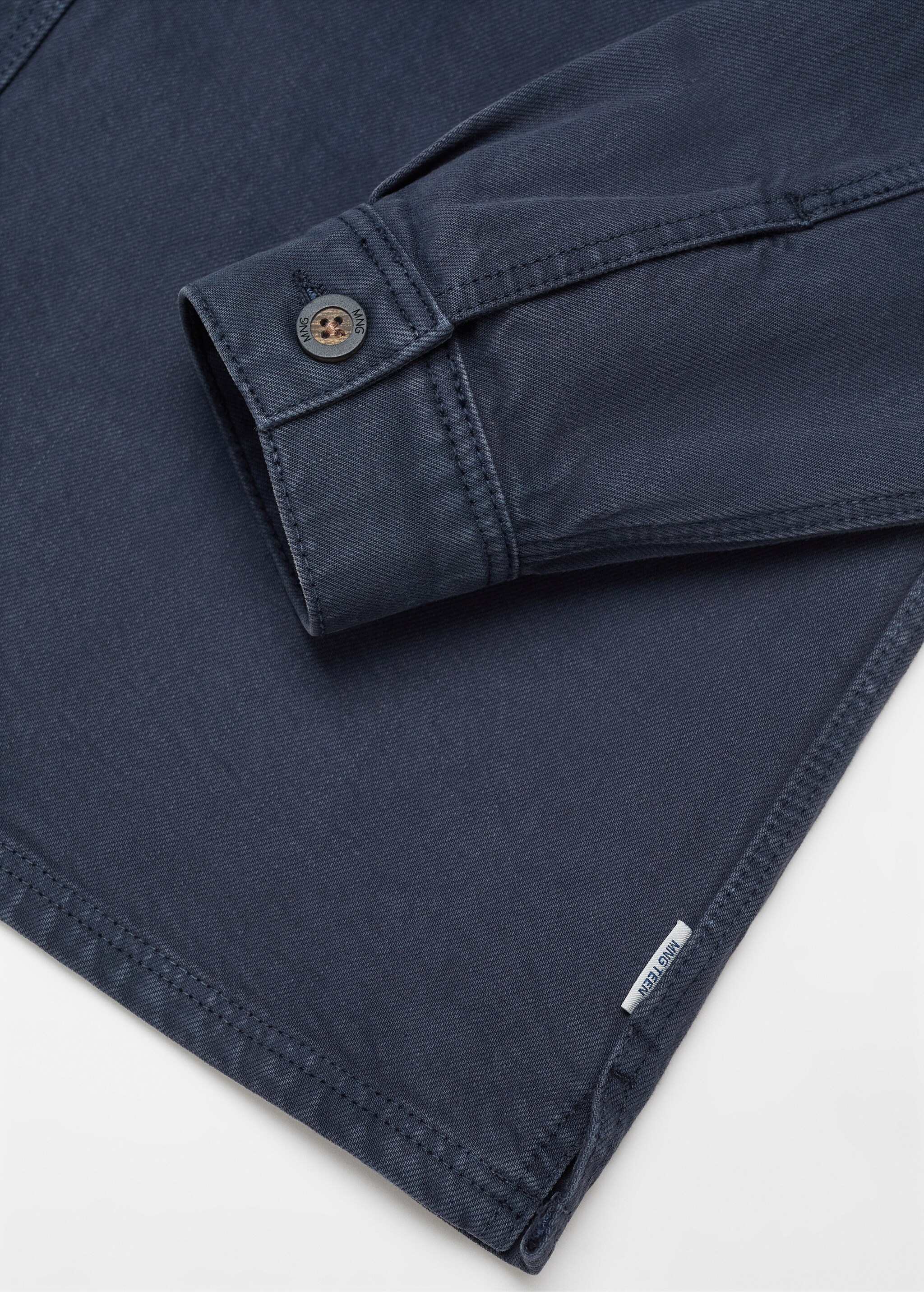 Cotton overshirt with buttons - Details of the article 8