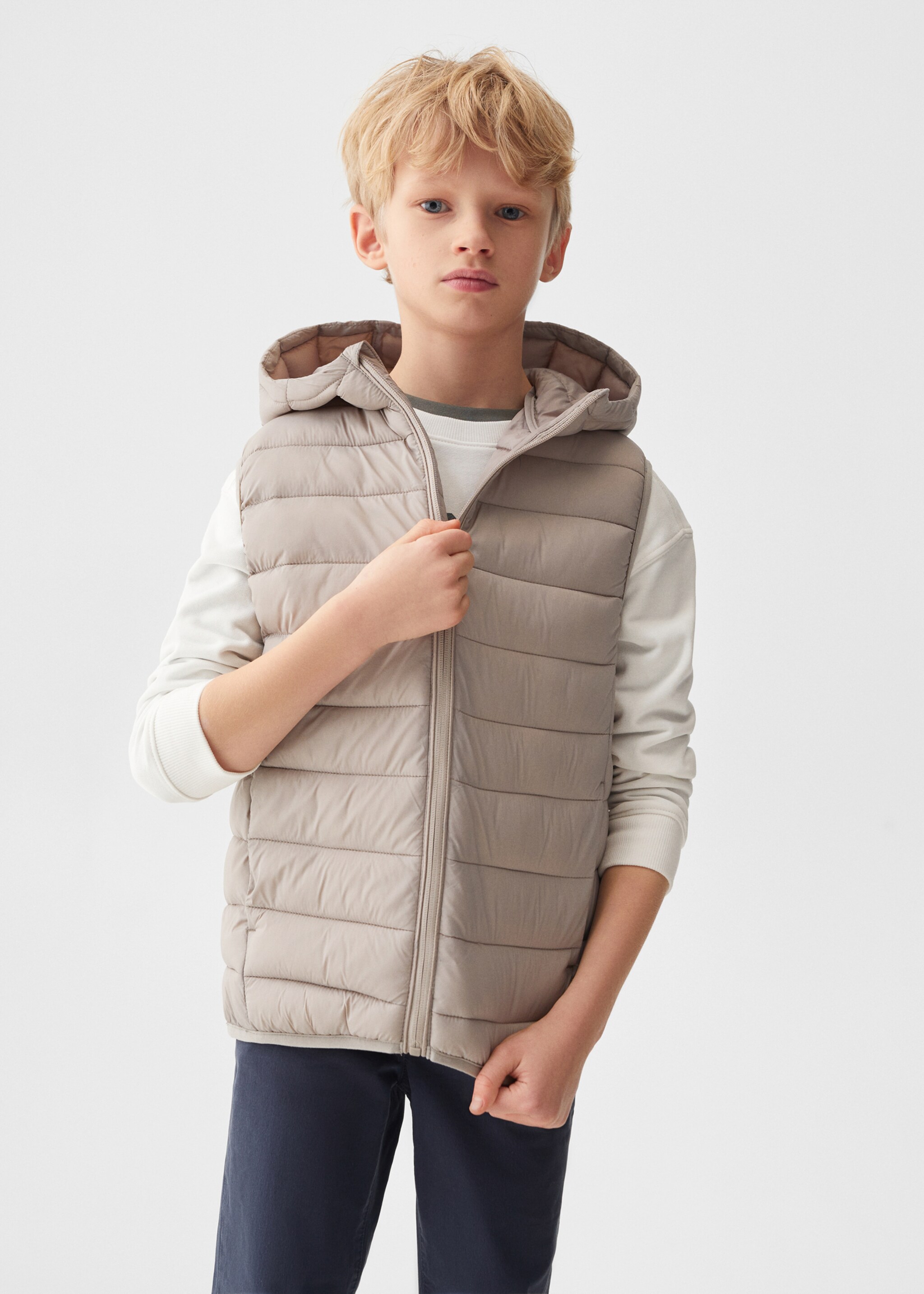 Quilted gilet with hood - Medium plane