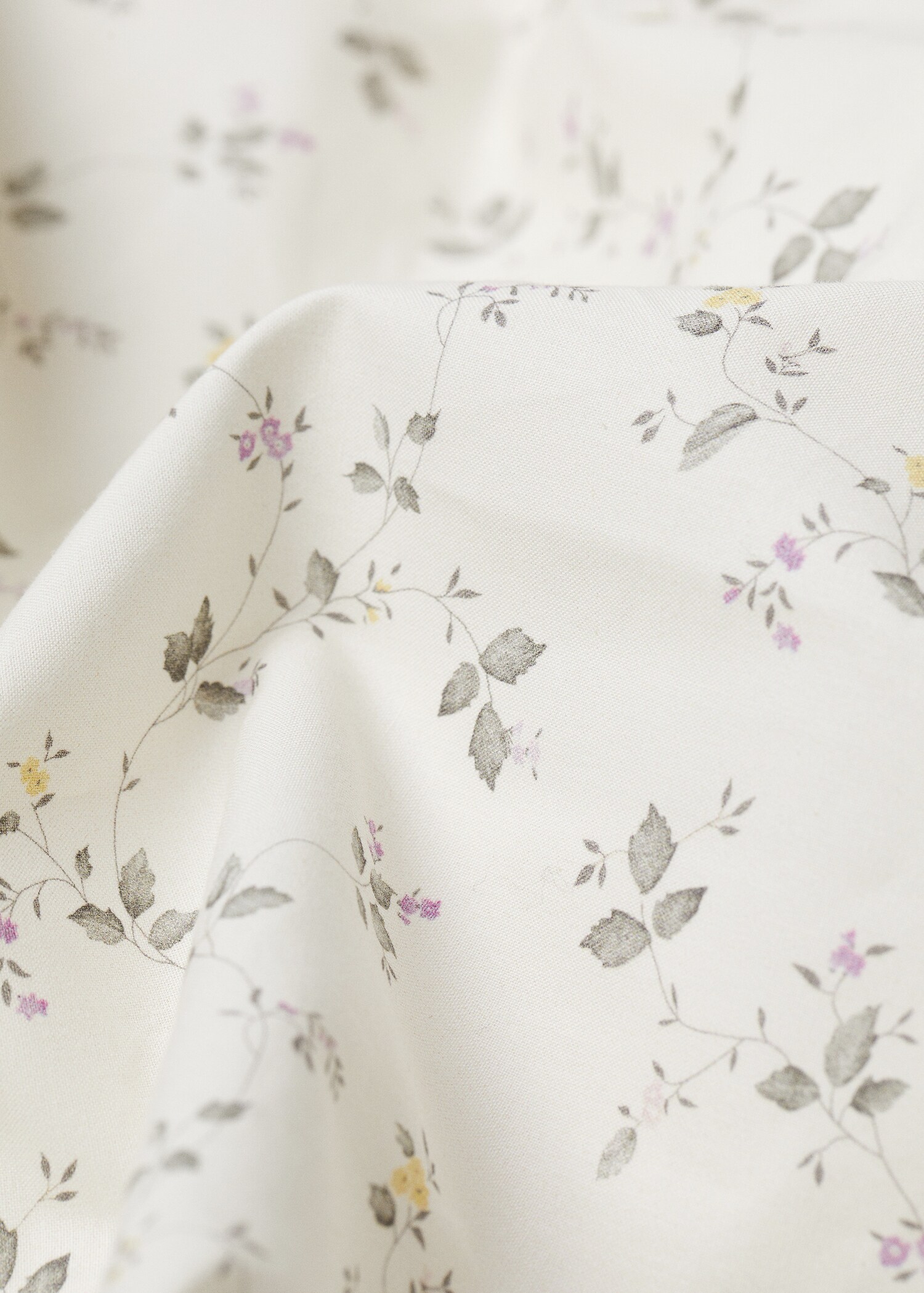 Capa de edredão reversível às flores e riscas (cama 150/160 cm) - Pormenor do artigo 2
