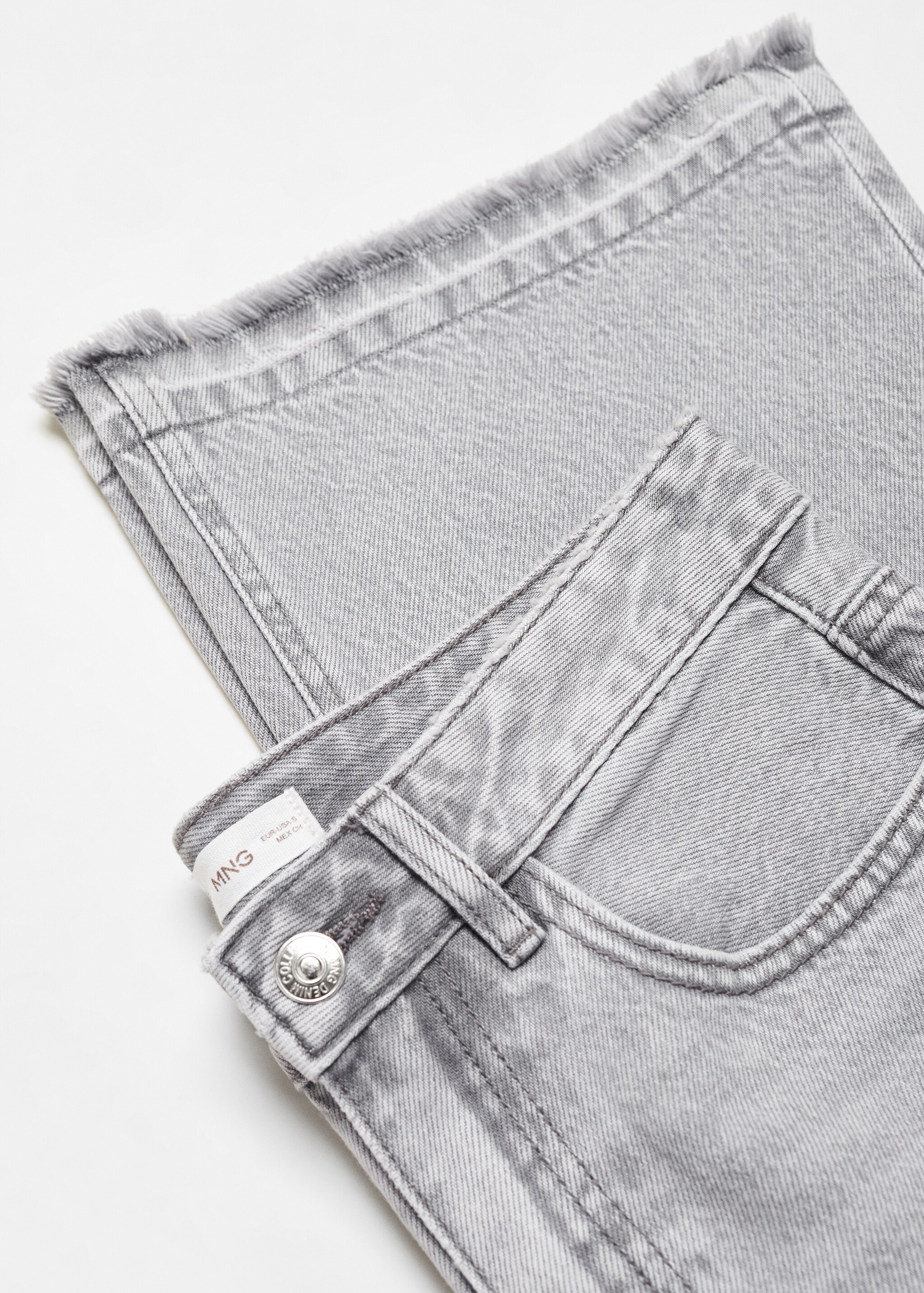 Flared jeans - Details of the article 8