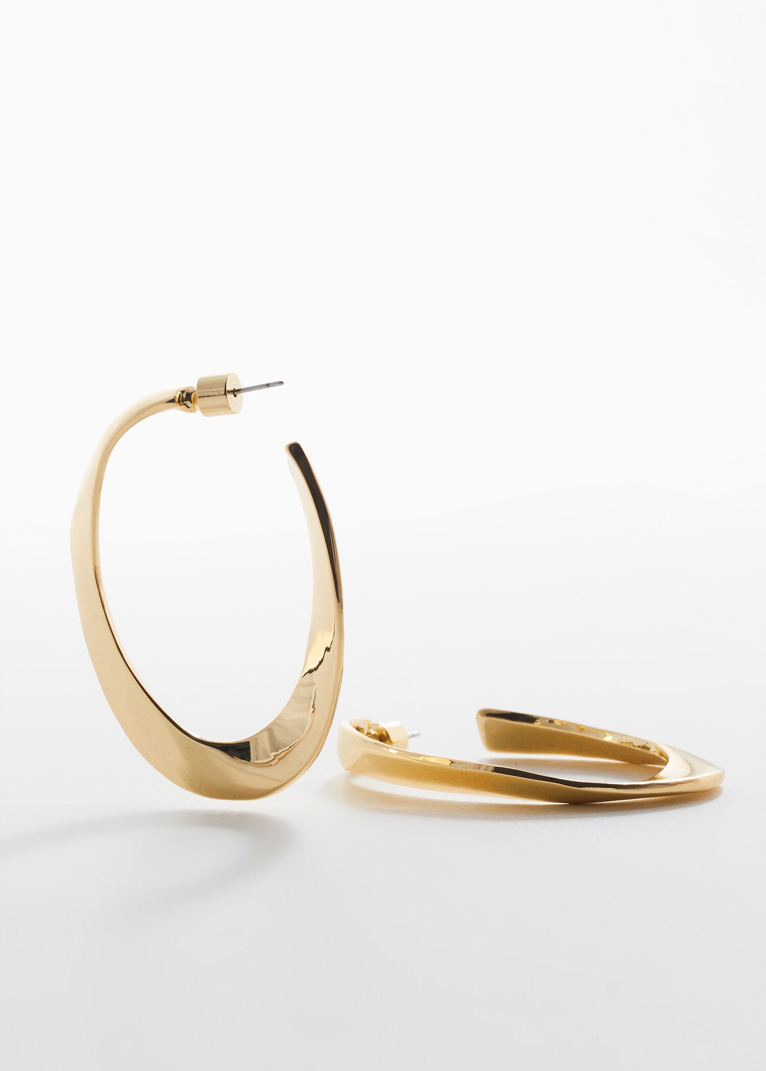 Twisted hoop earrings - Medium plane