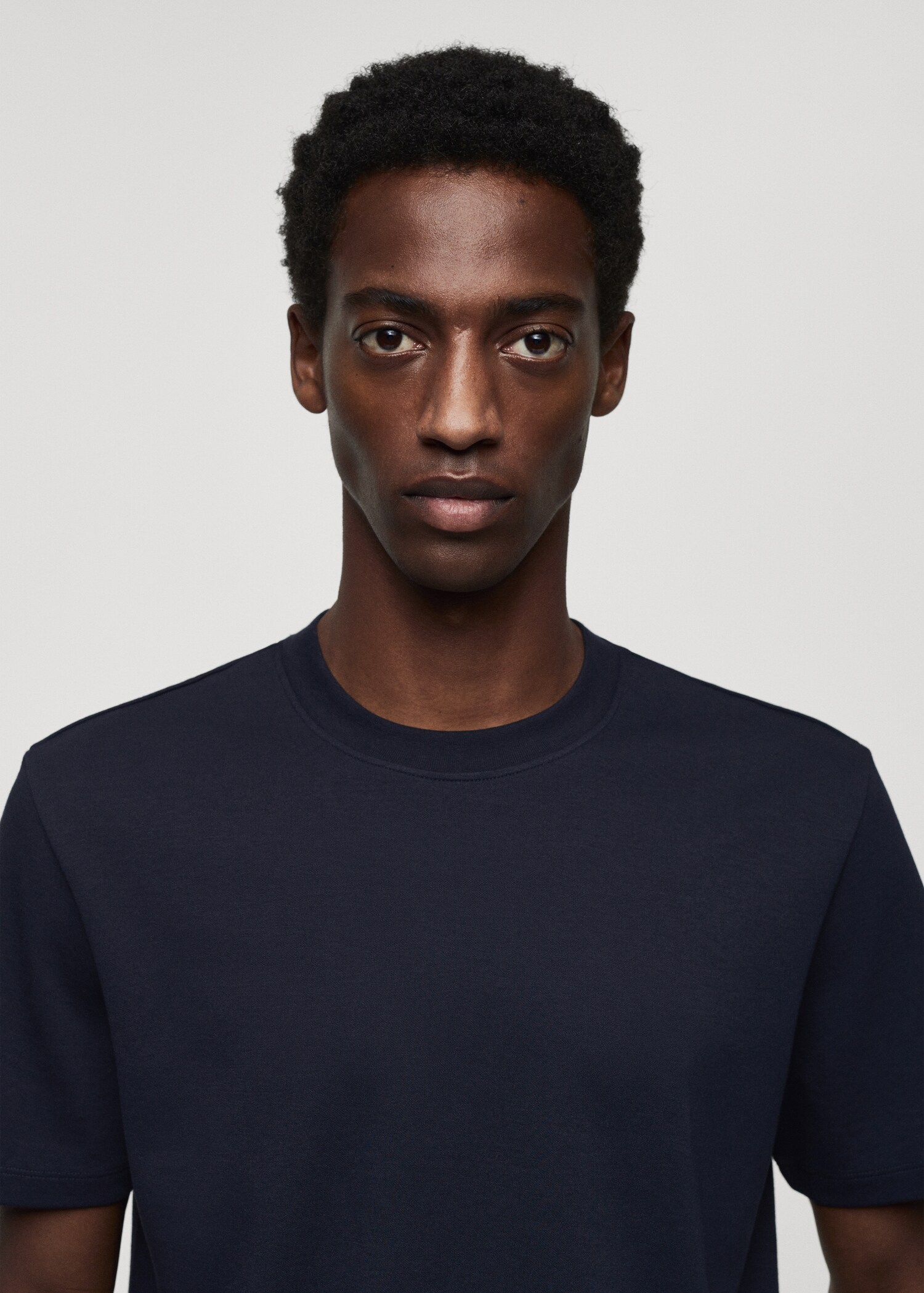 Breathable cotton t-shirt - Details of the article 1