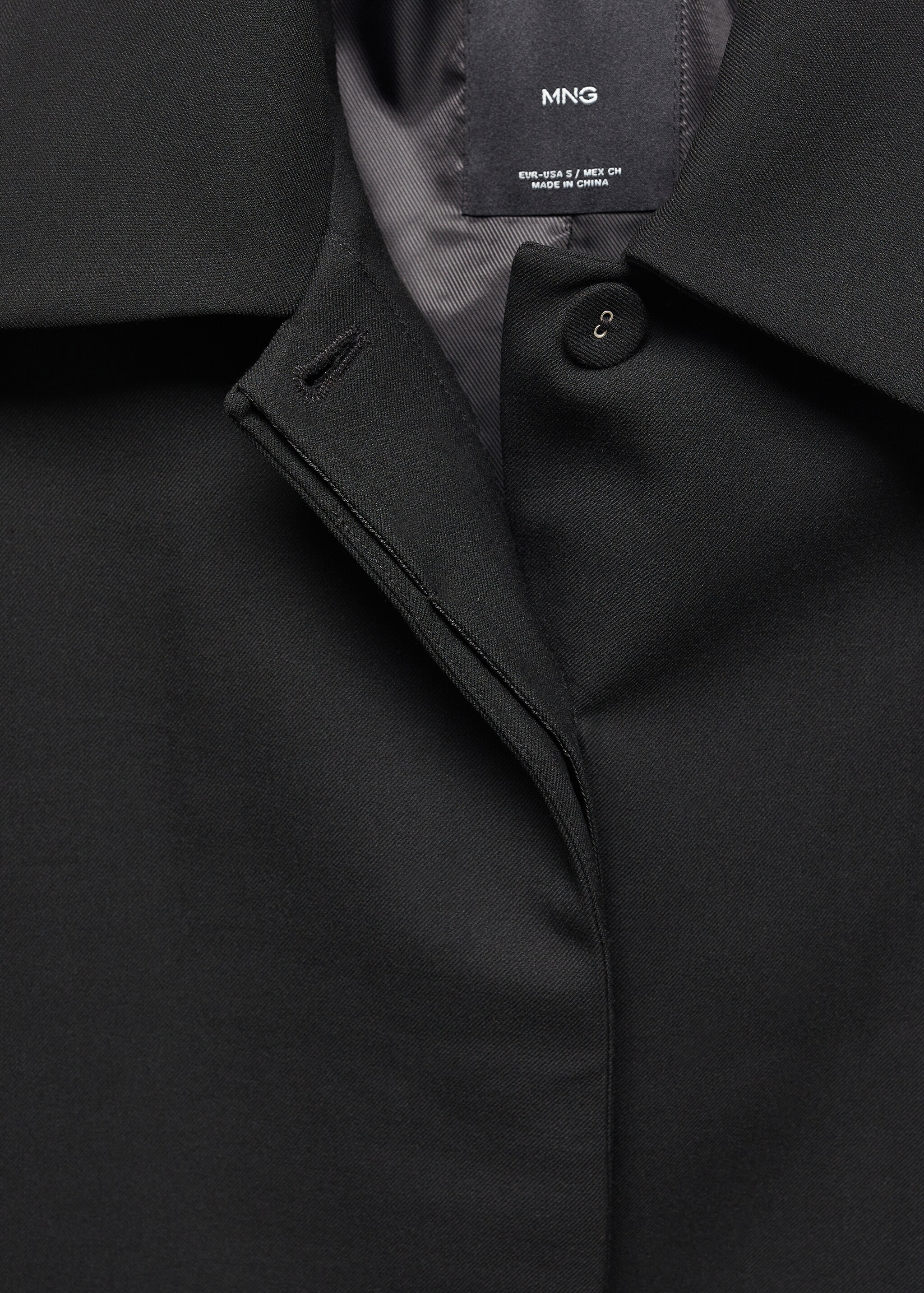 Cropped suit jacket - Details of the article 8