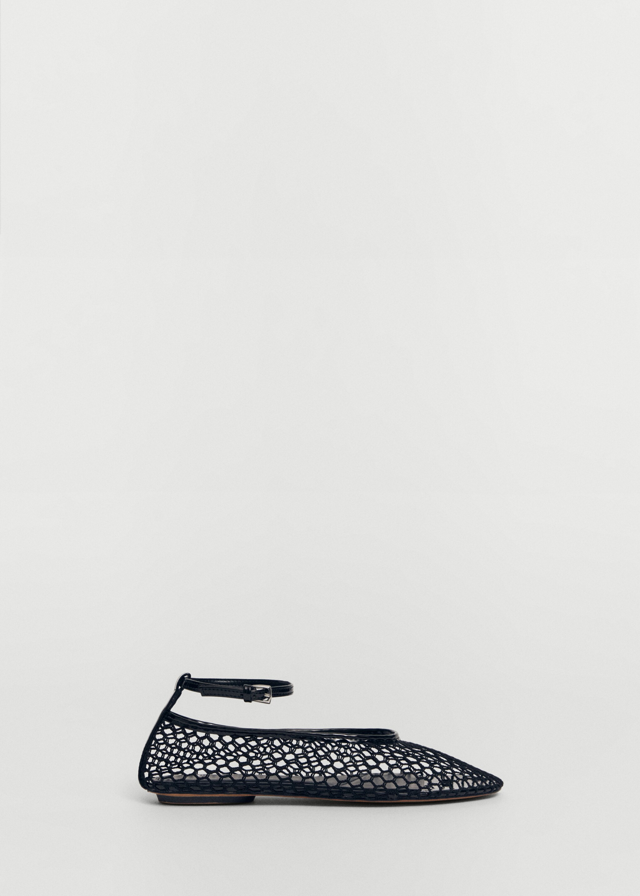 Ballet flats with mesh bracelet - Article without model, Black. Ref: 67054467-00.