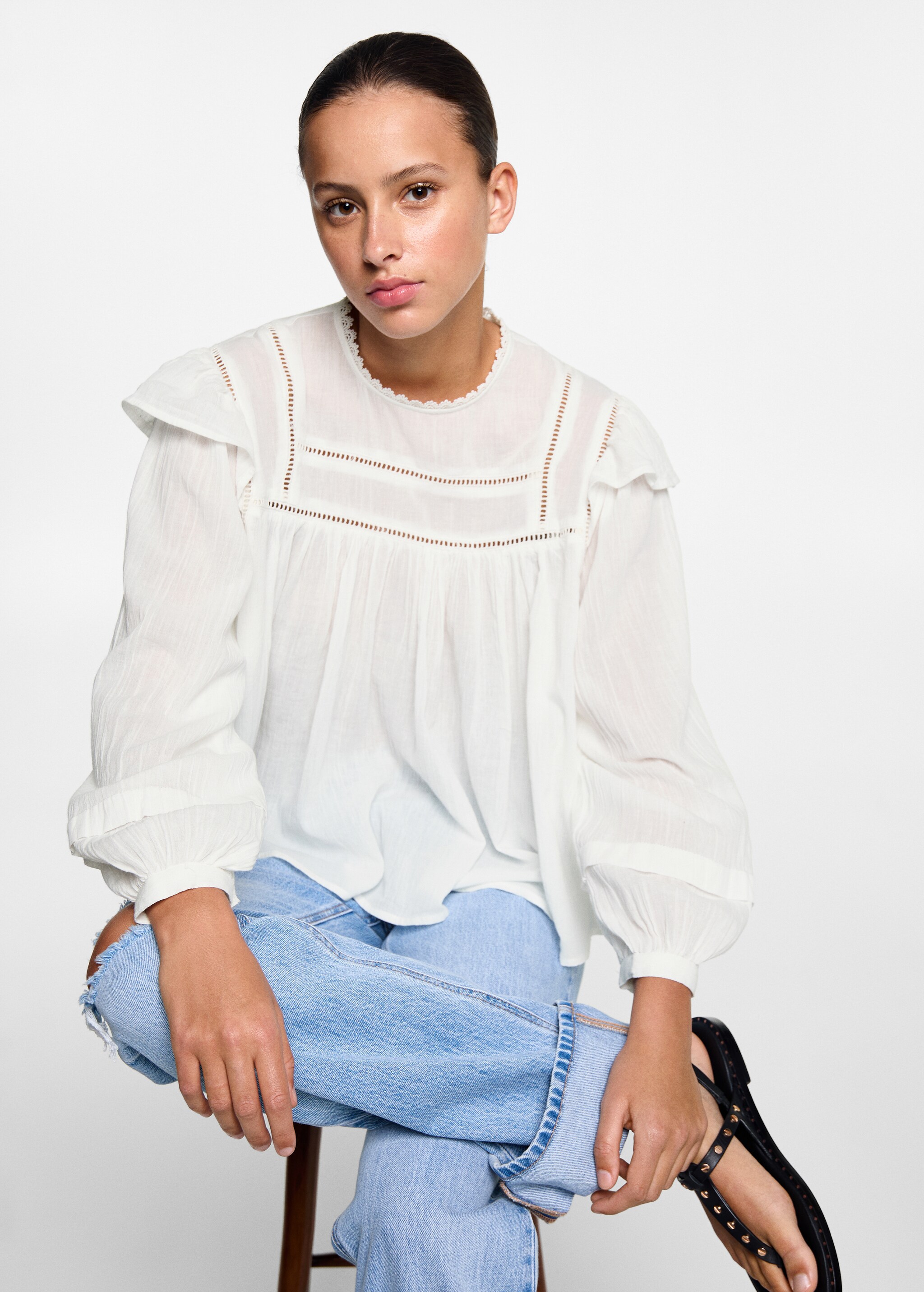 Ruffle cotton blouse - Details of the article 2