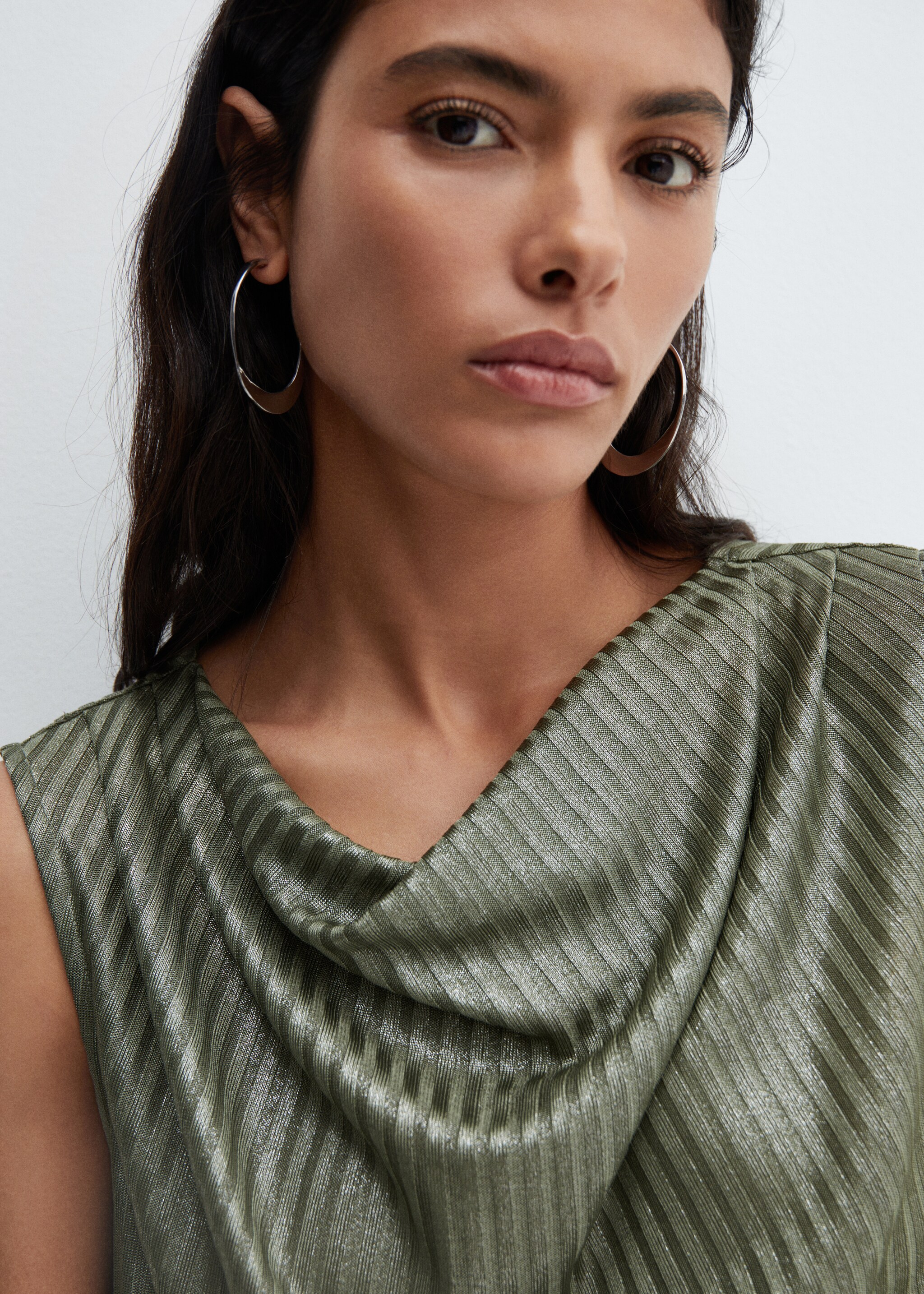 Draped neckline top - Details of the article 1